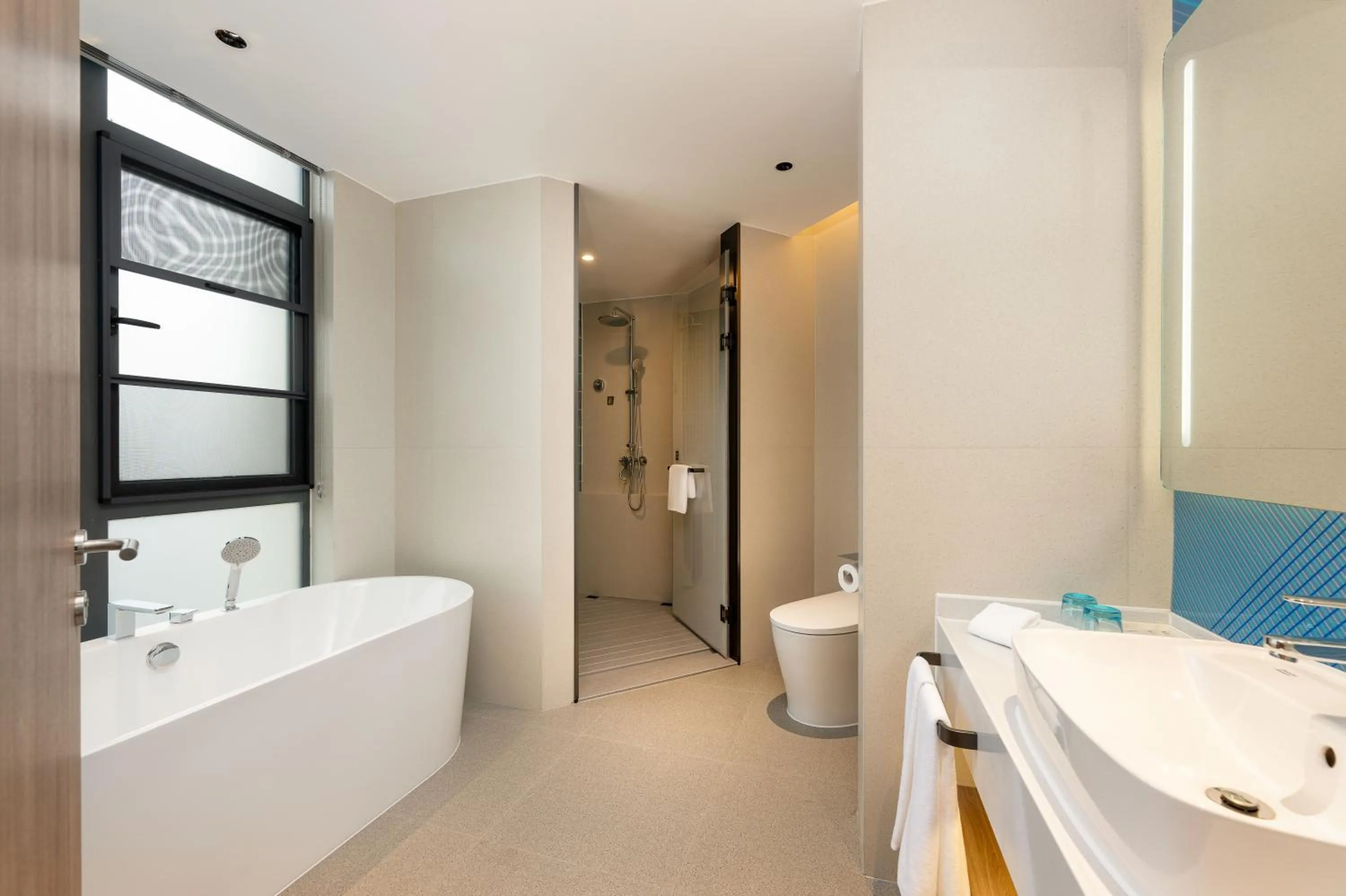 Bathroom in Holiday Inn Express Shangrao Railway Station by IHG