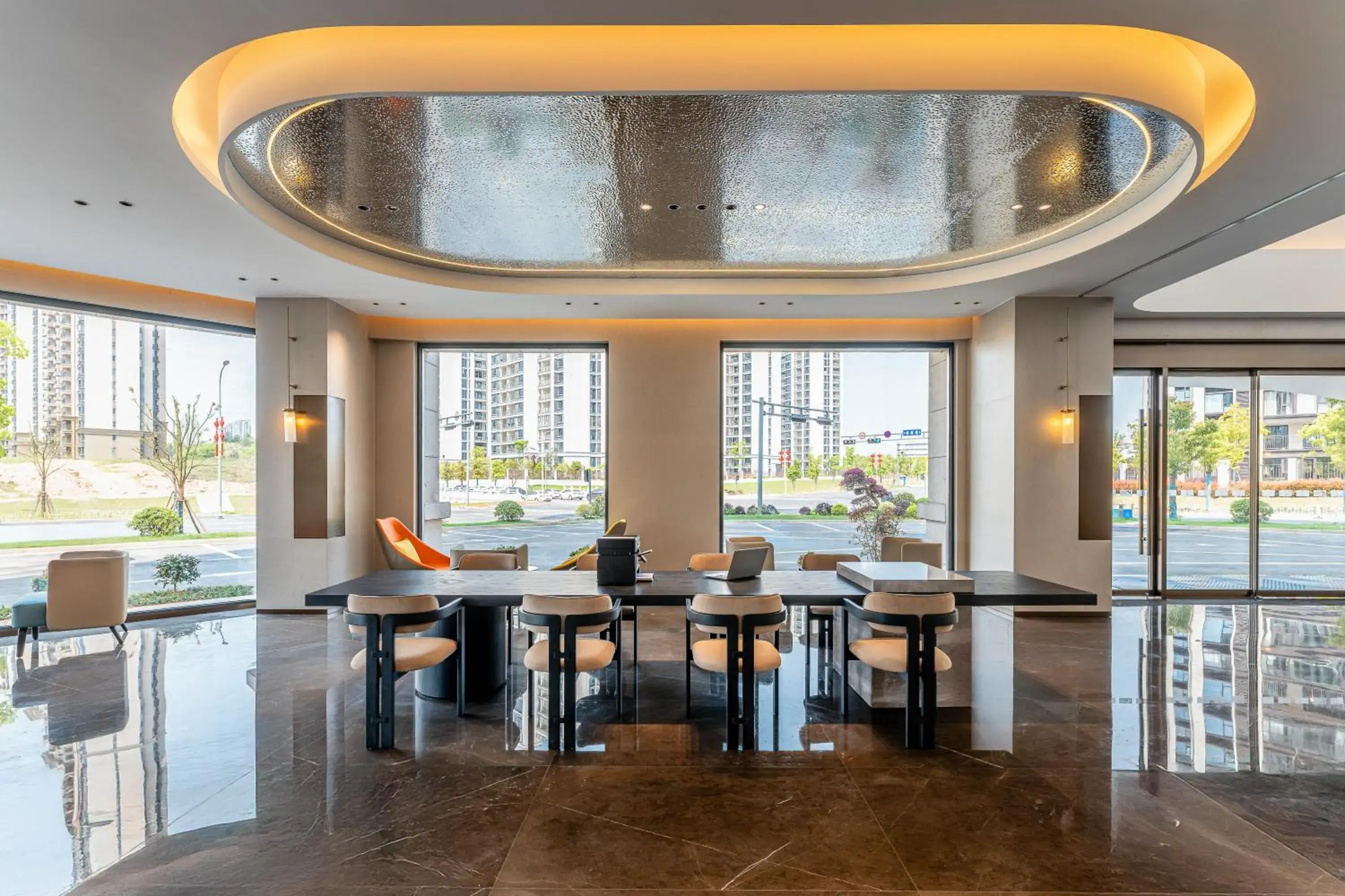 Lobby or reception in Holiday Inn Express Shangrao Railway Station by IHG Lobby or reception in Holiday Inn Express Shangrao Railway Station by IHG