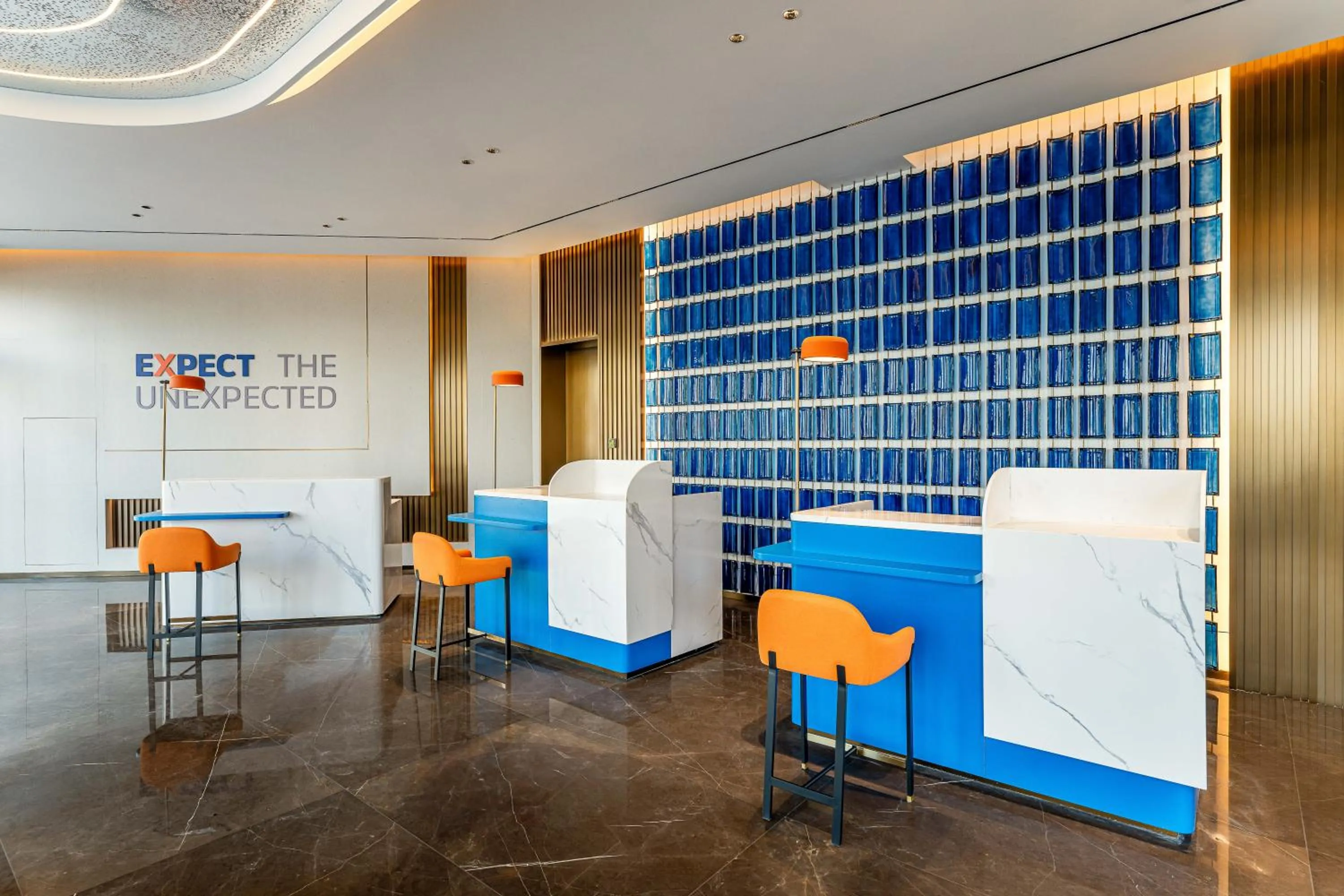 Lobby or reception in Holiday Inn Express Shangrao Railway Station by IHG
