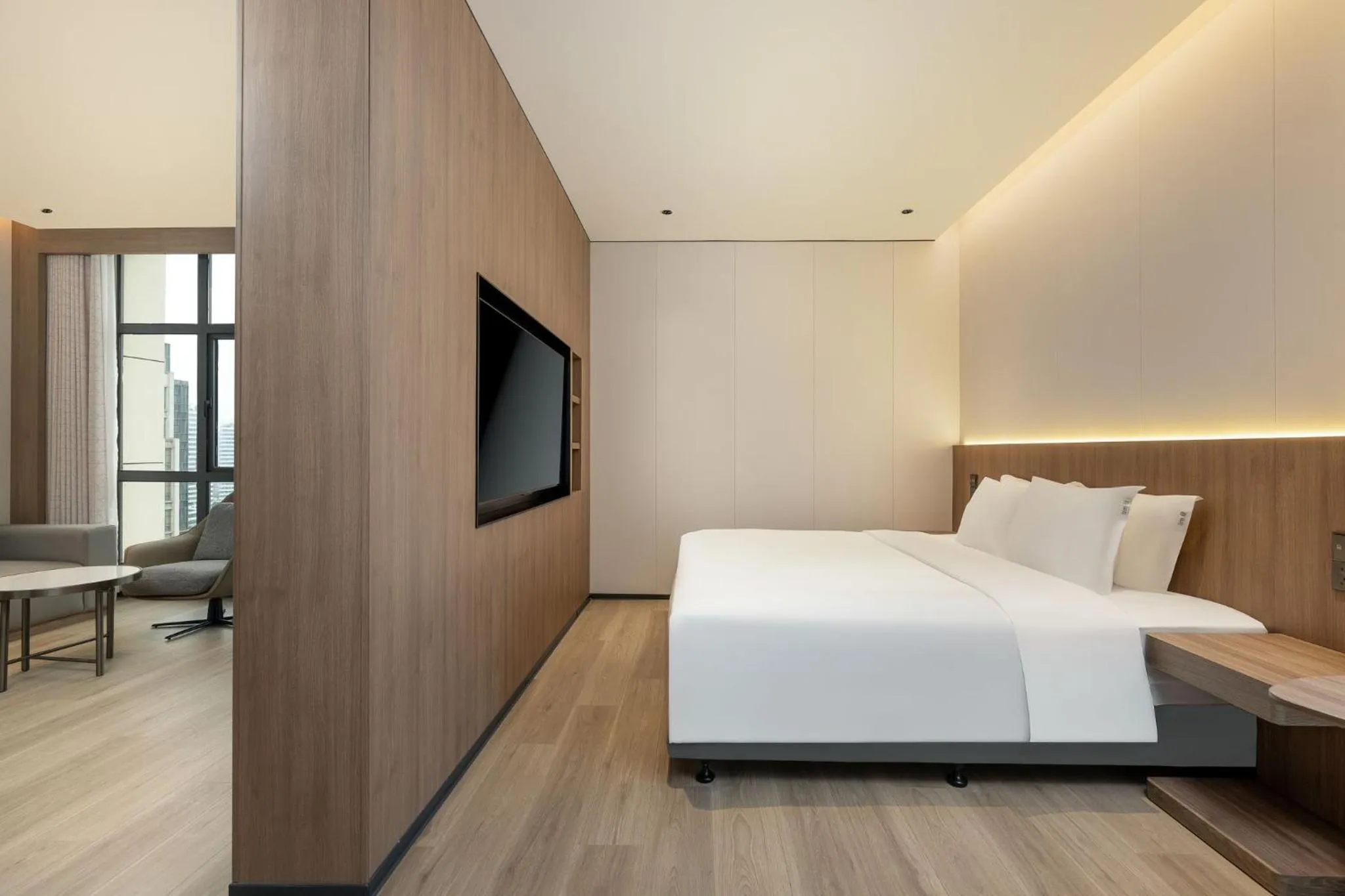 Photo of the whole room, Bed in Holiday Inn Express Shangrao Railway Station by IHG