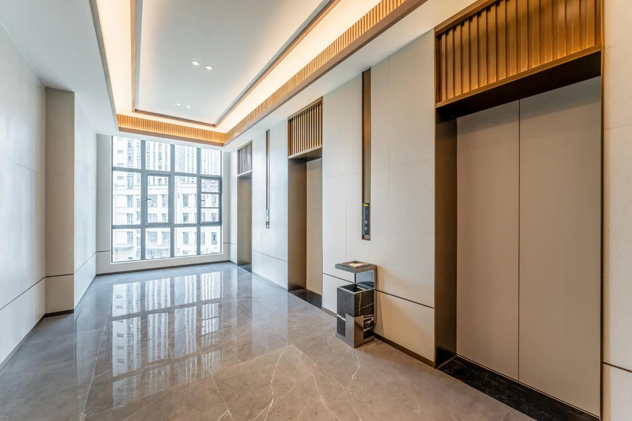 Lobby or reception in Holiday Inn Express Shangrao Railway Station by IHG