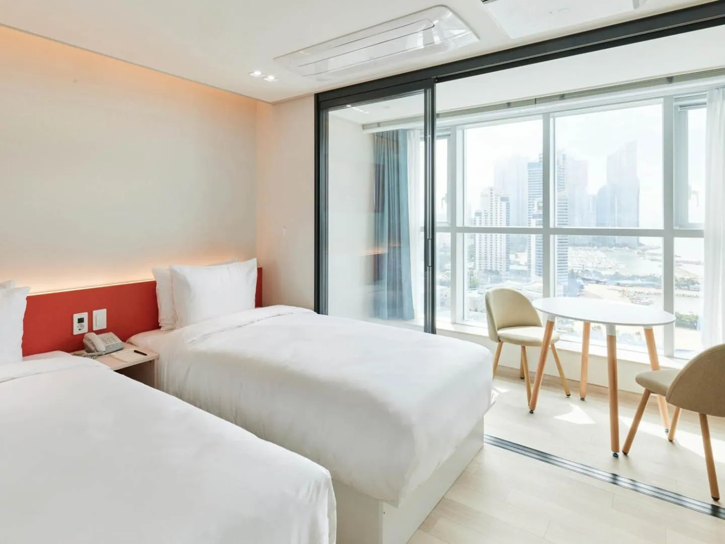 Bed in NewCZ Centum Hotel