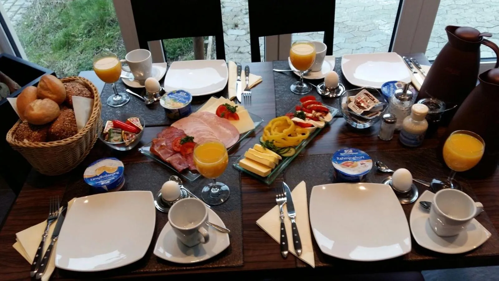 Breakfast in Weinhaus Thomas