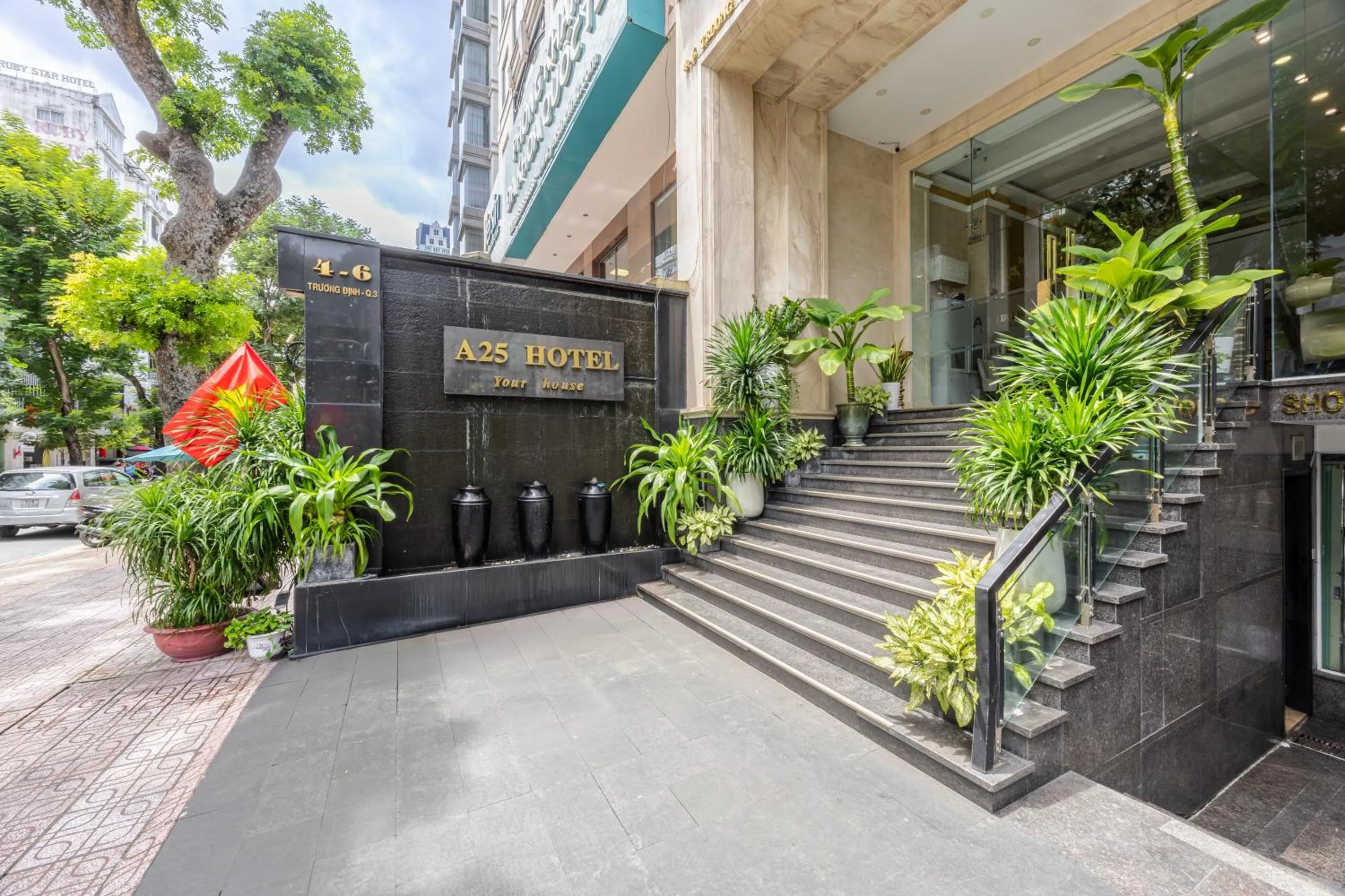 A25 Hotel - 06 Trương Định