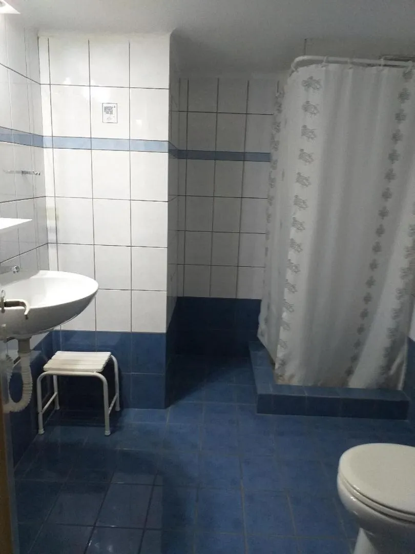 Toilet in Cavo D' Oro