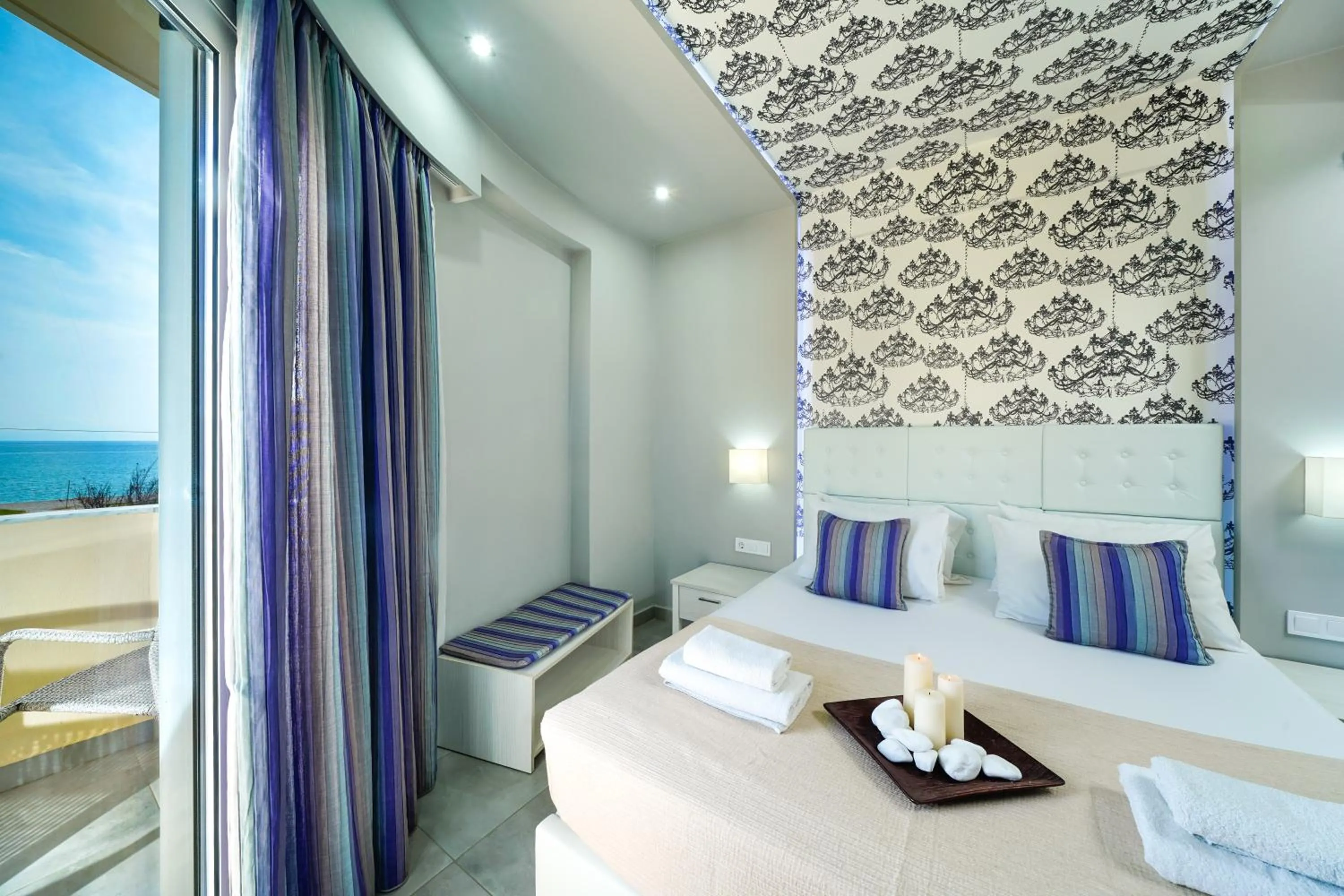 Bed in Lafeyra Hotel