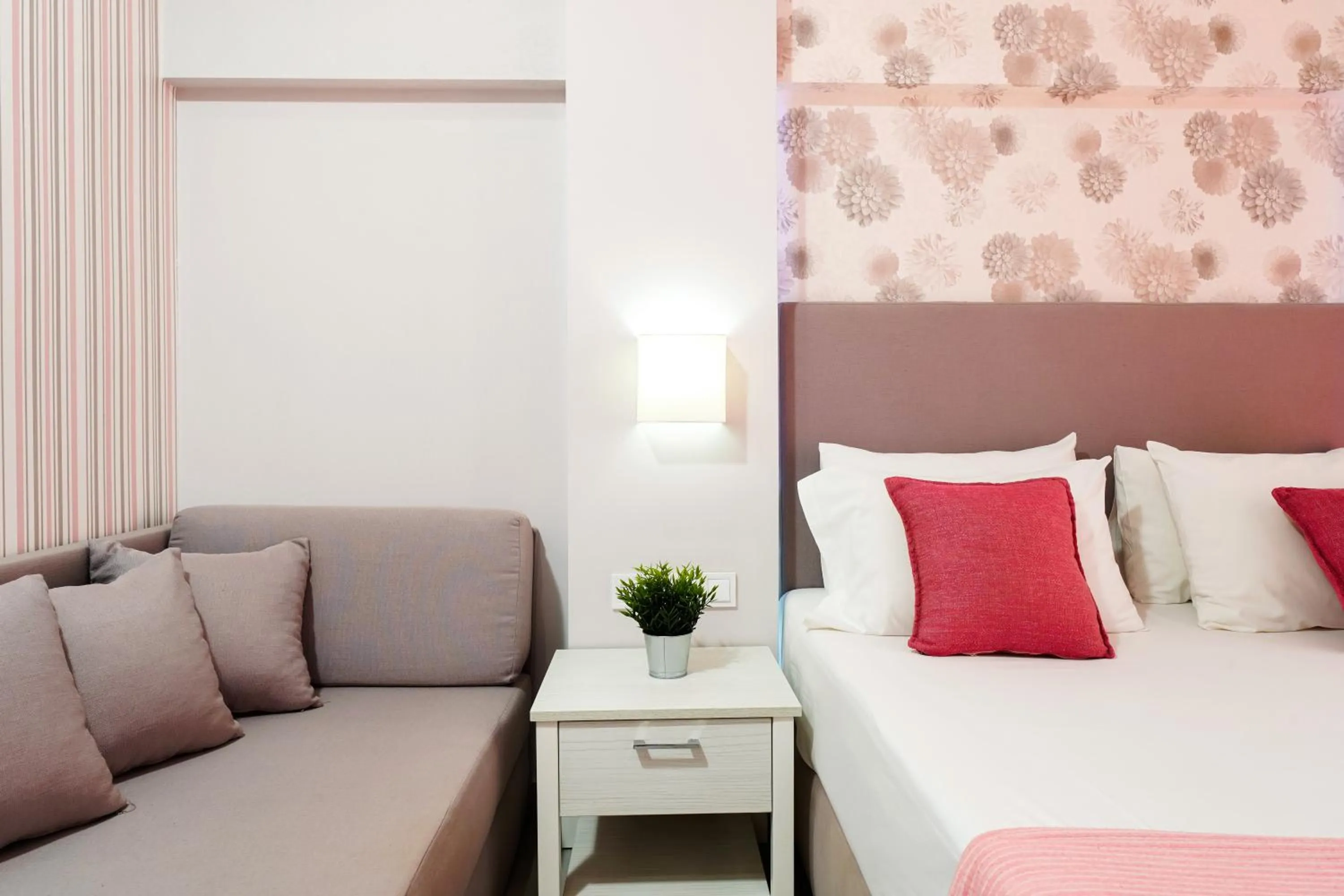 Bed in Lafeyra Hotel