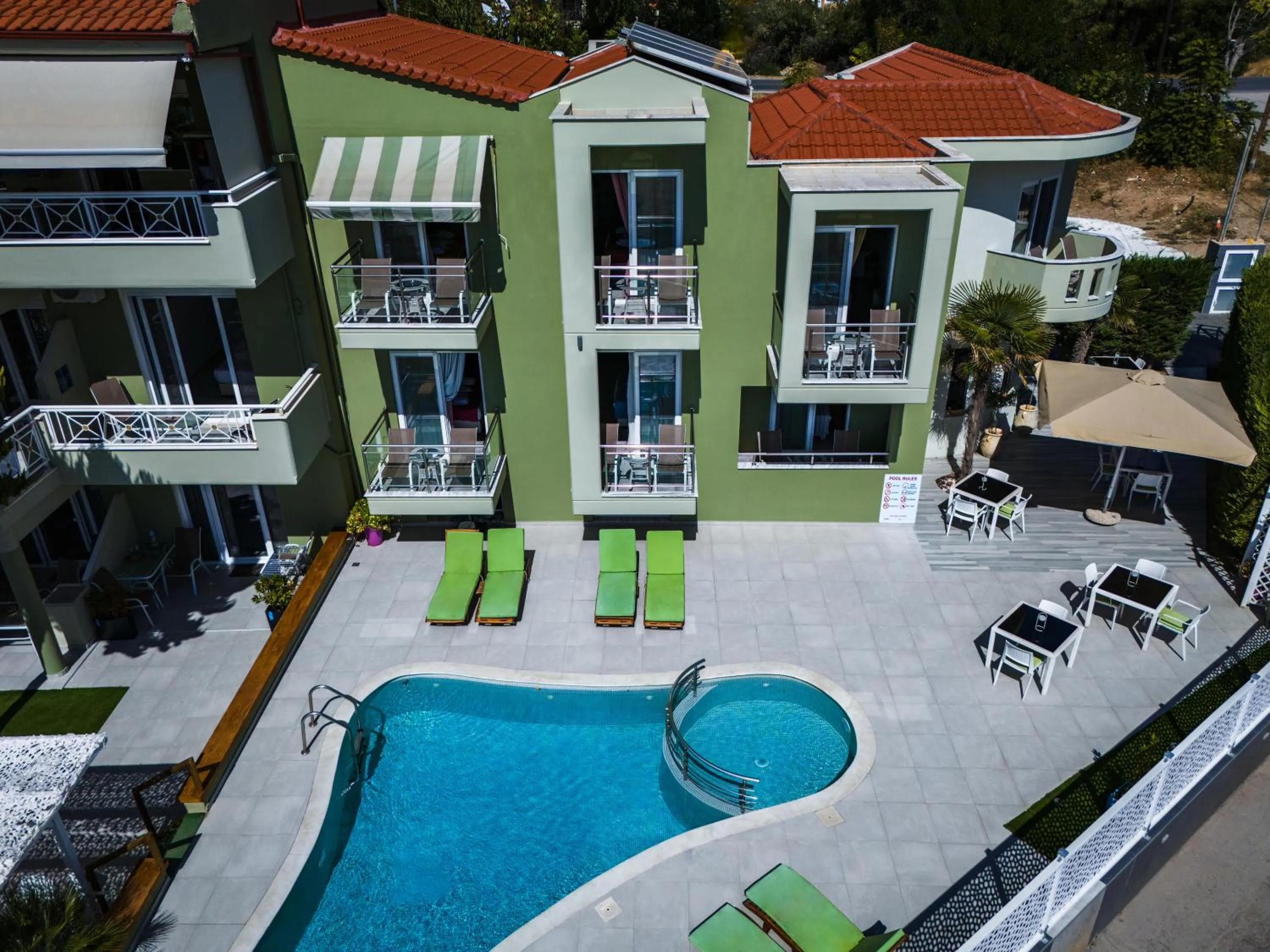 Lafeyra Hotel