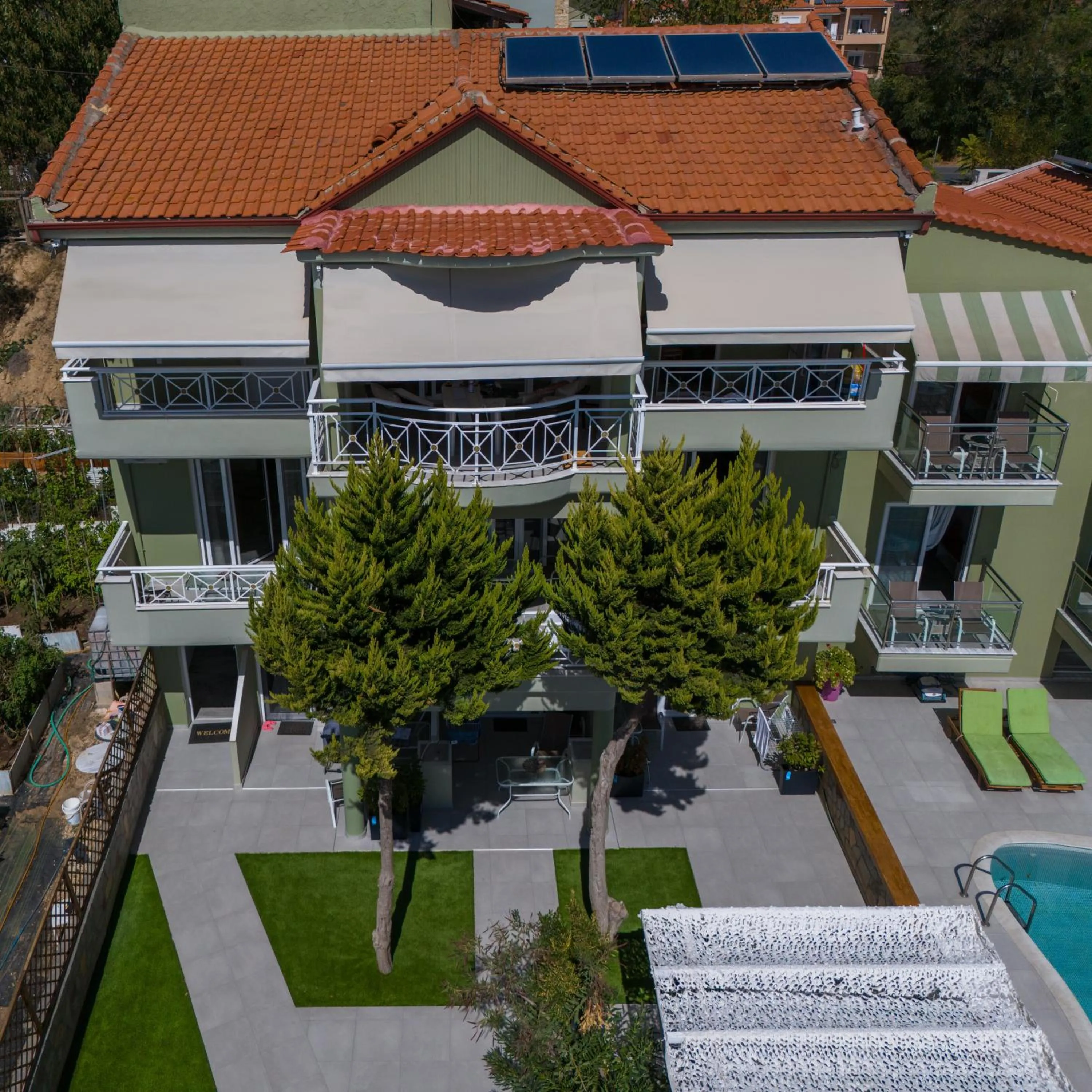 Lafeyra Hotel