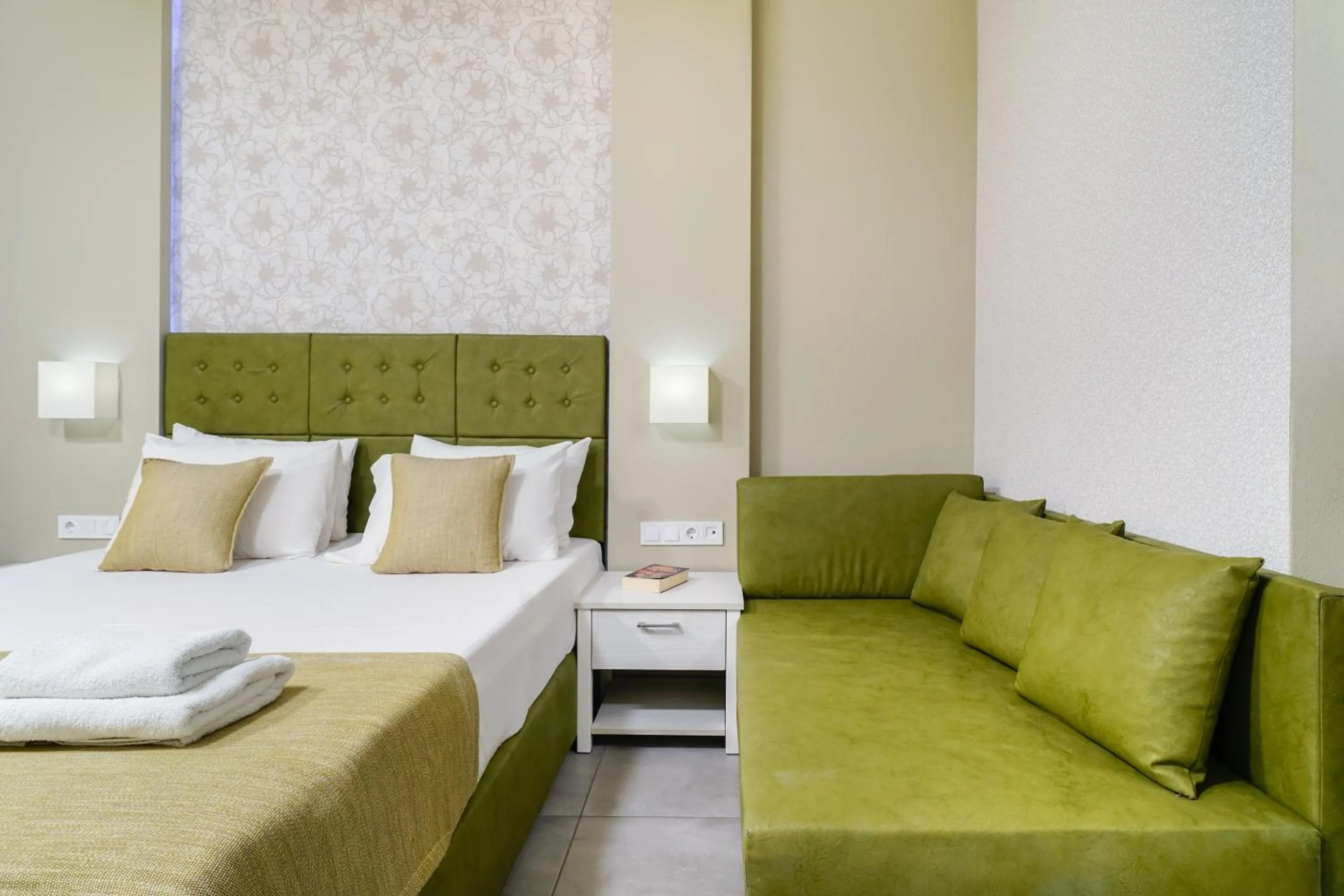 Bed in Lafeyra Hotel