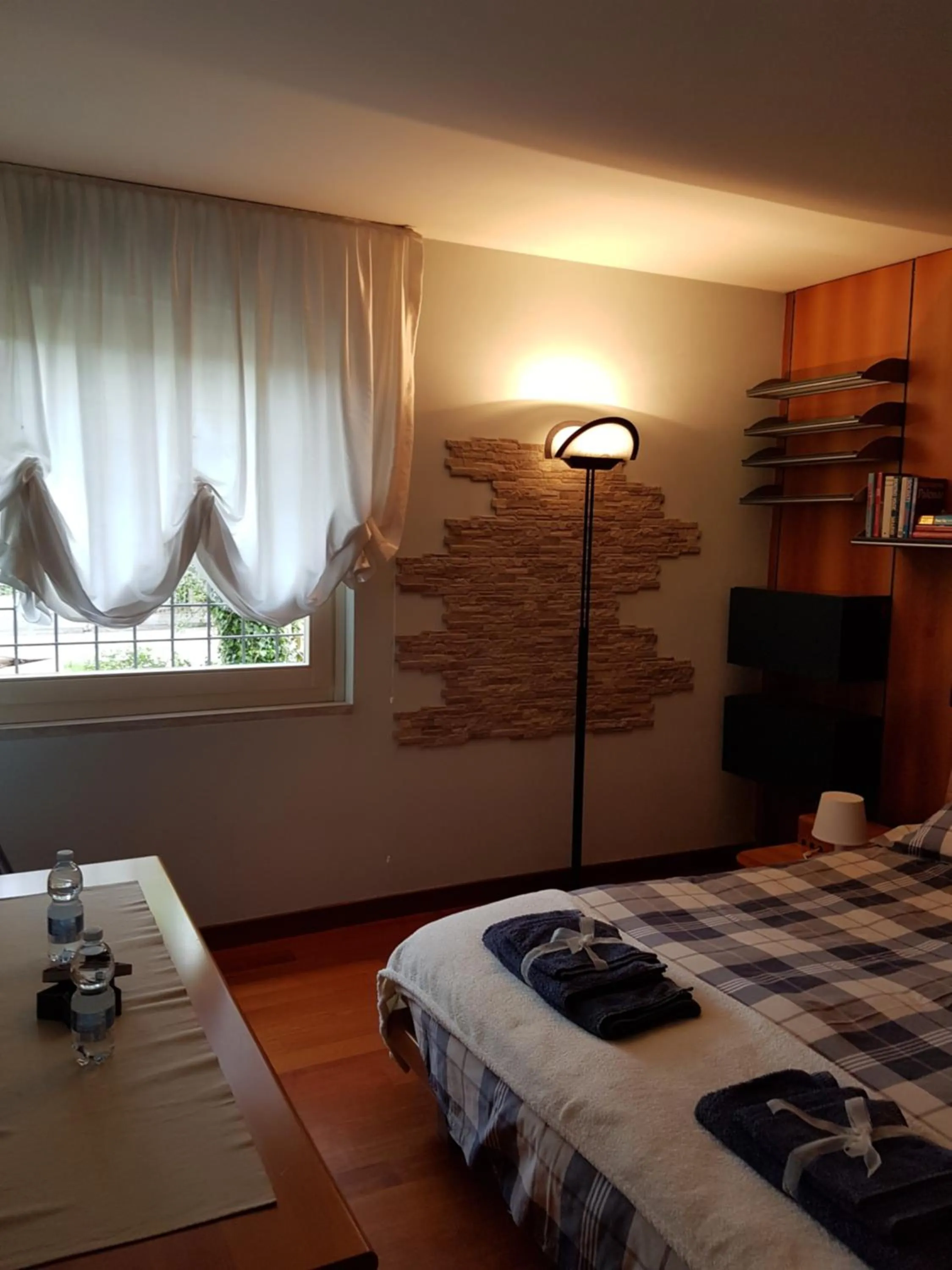 Photo of the whole room, Bed in Asso Bed & Breakfast