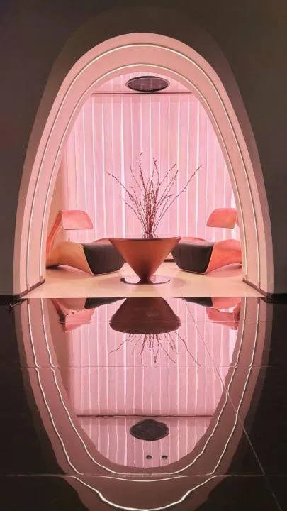 Decorative detail in Yee Hotel Shamian Guangzhou