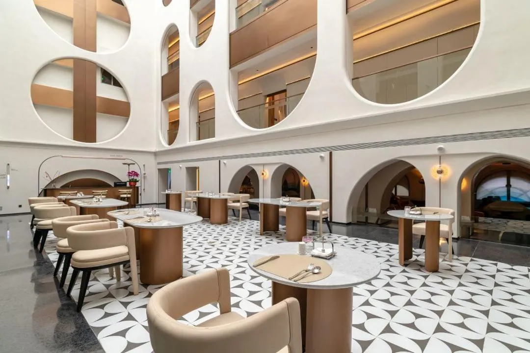 Restaurant/places to eat in Yee Hotel Shamian Guangzhou