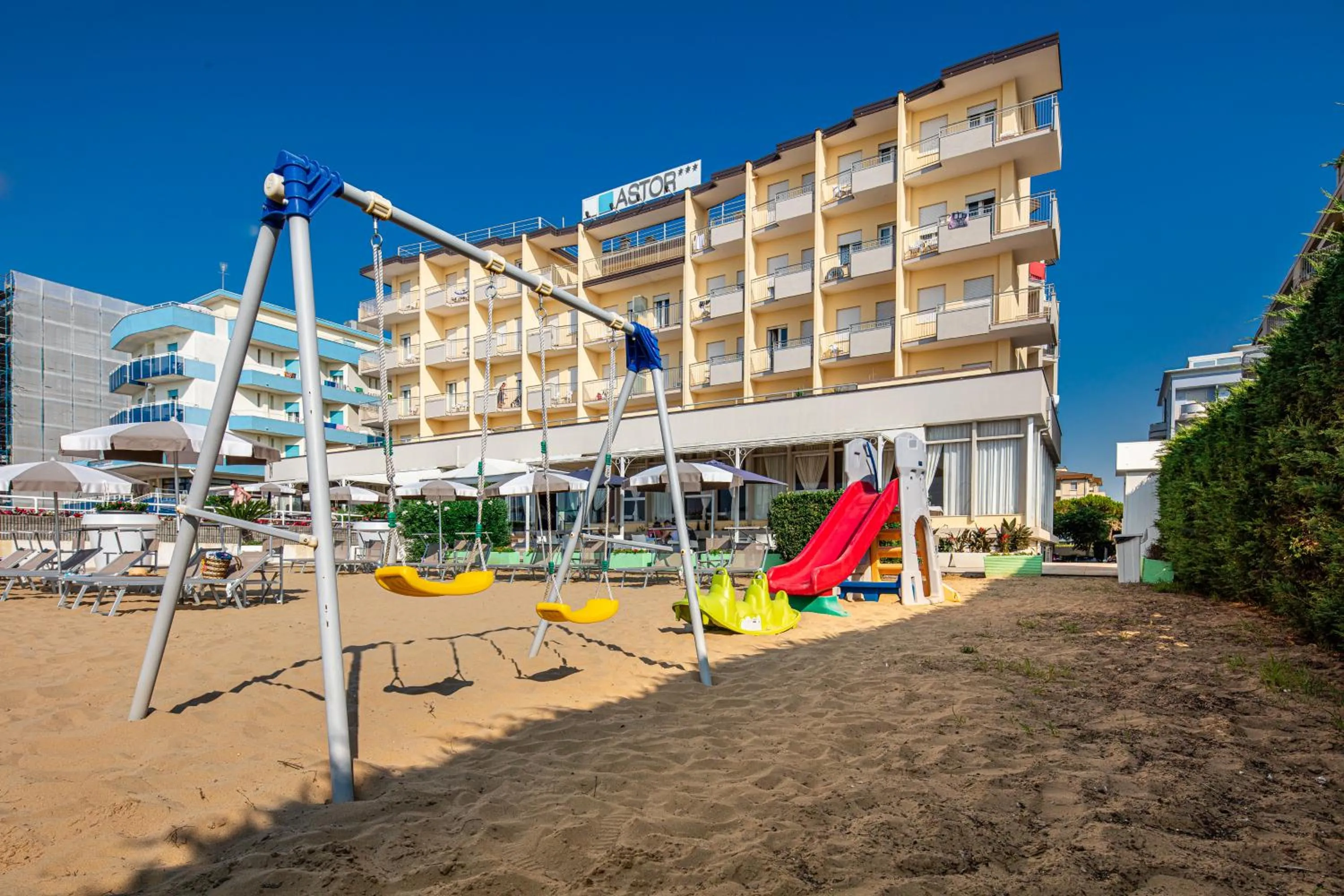 Property building in Hotel Astor