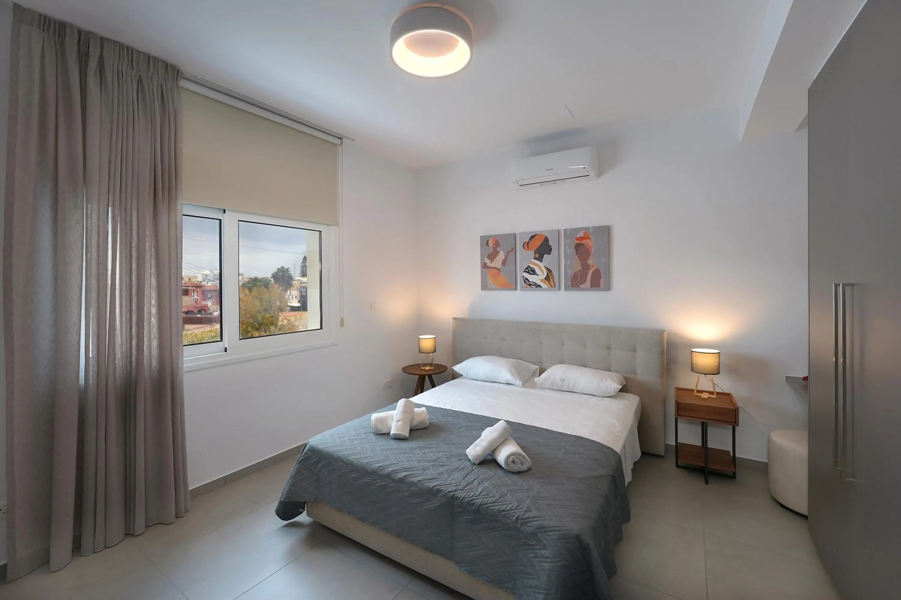Bed in Sun and Moon Luxury Villas Ayia Napa