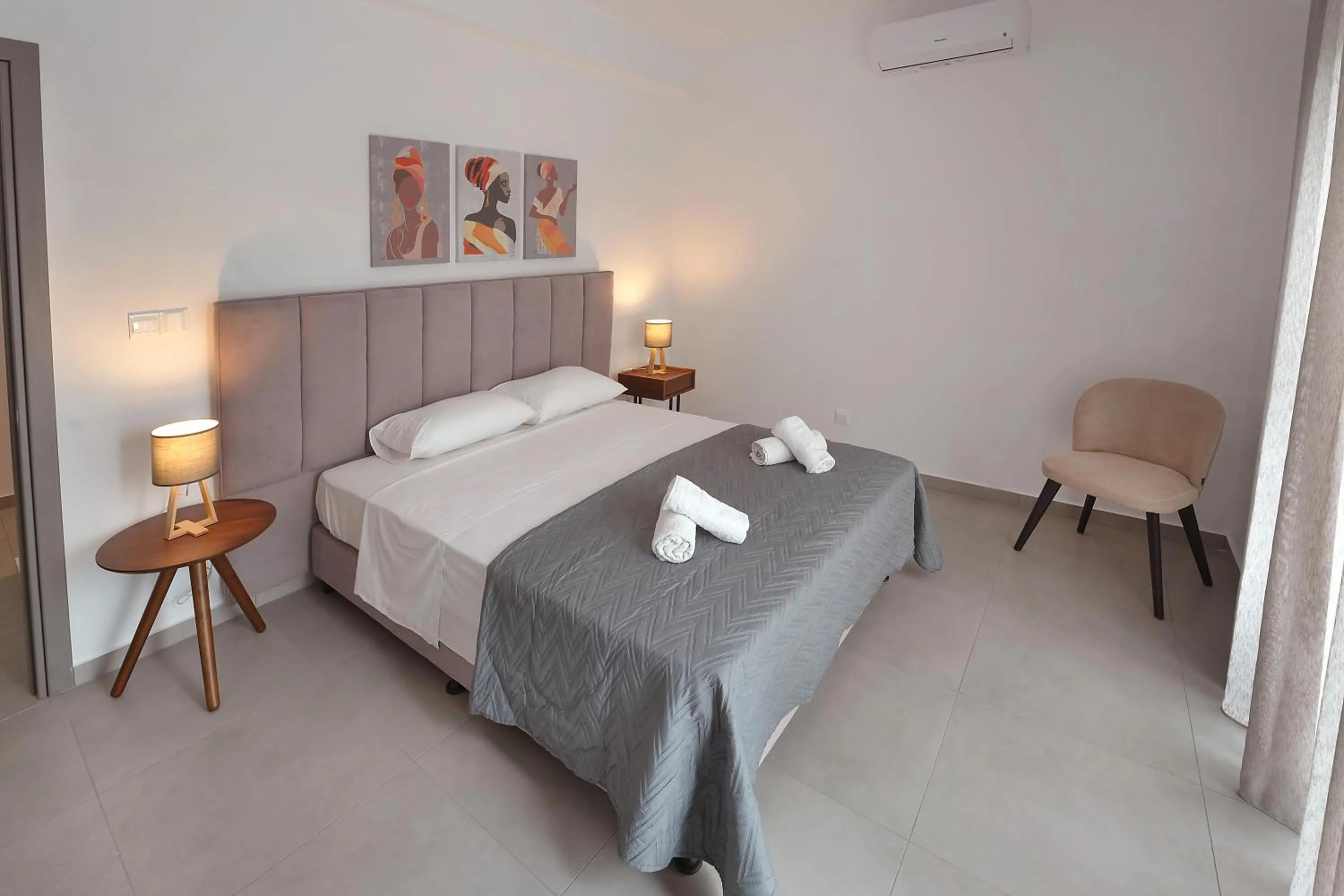 Bed in Sun and Moon Luxury Villas Ayia Napa