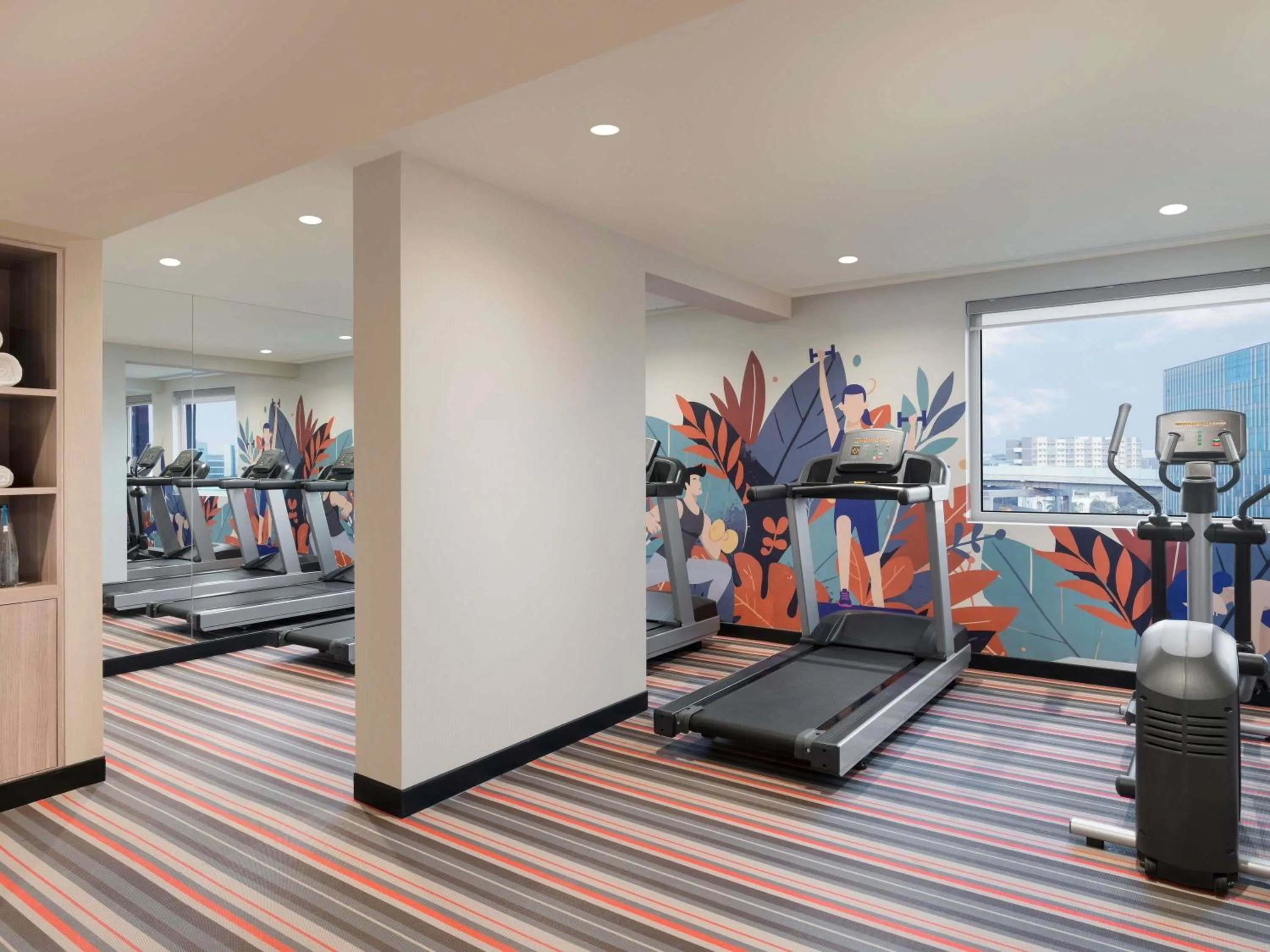 Fitness centre/facilities in ibis Mumbai BKC