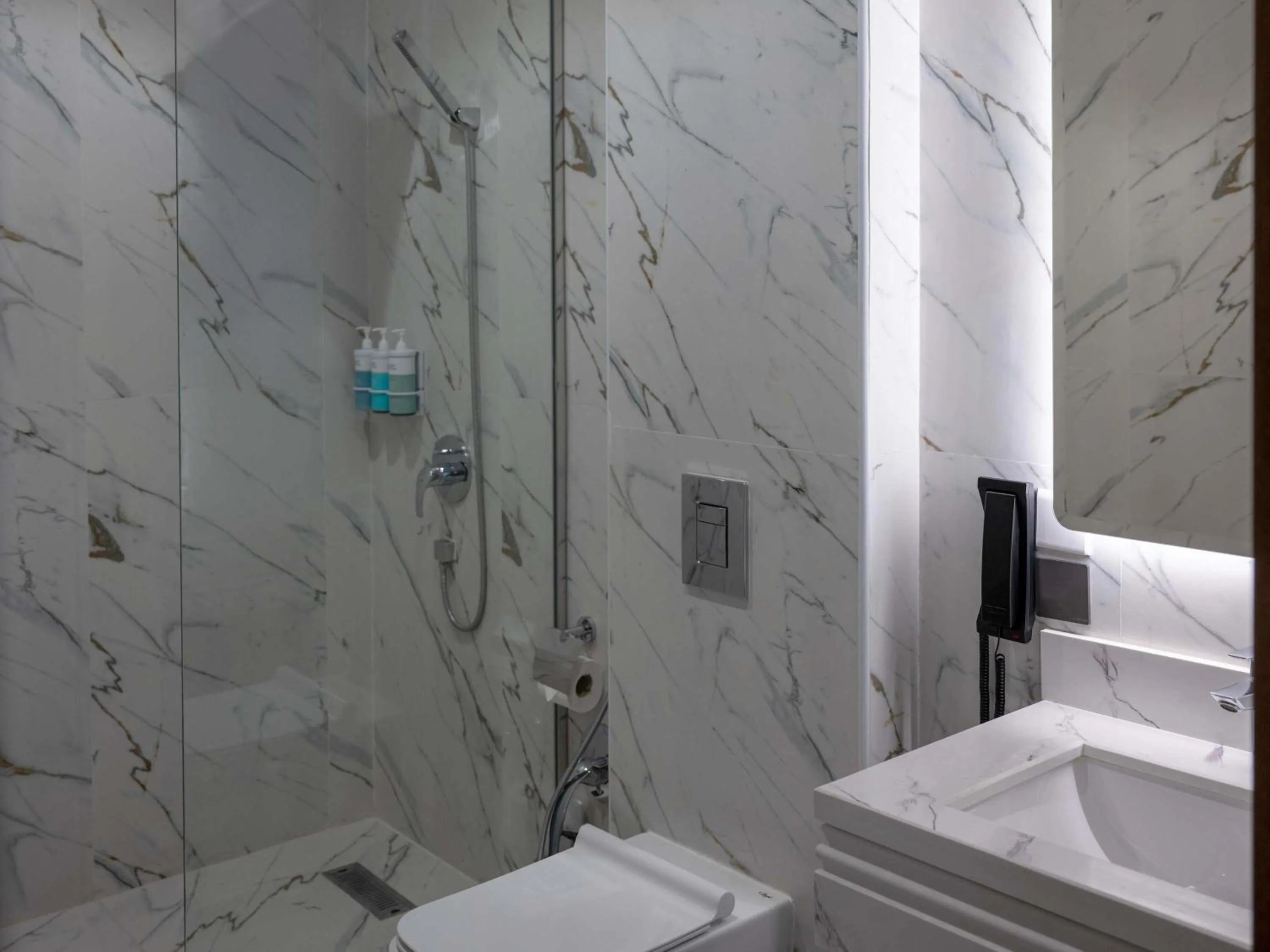 Bedroom in Mercure Hotel Khamis Mushait by Accor