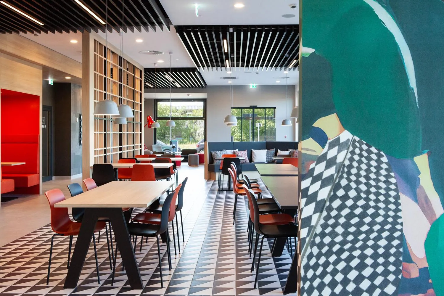 Seating area in ibis budget Hotel Berlin Airport