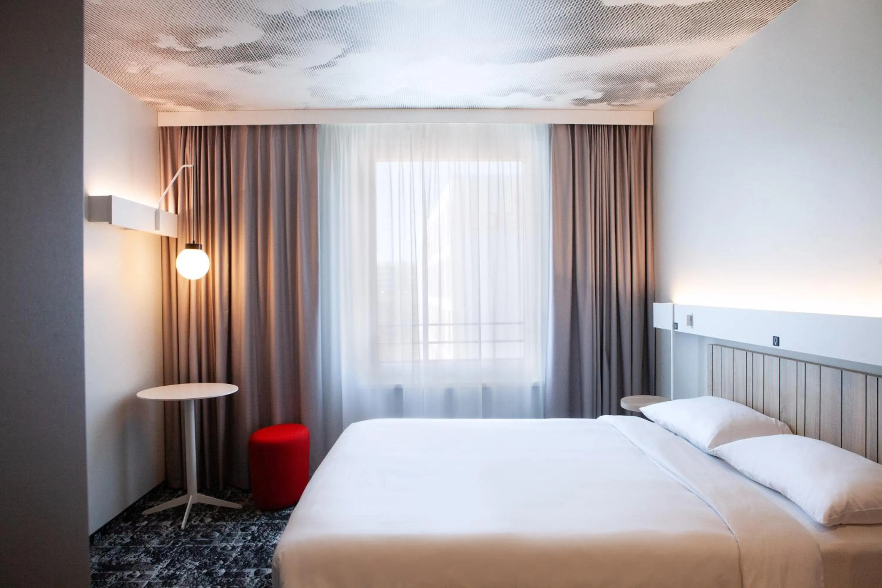 Bed in ibis Hotel Berlin Airport