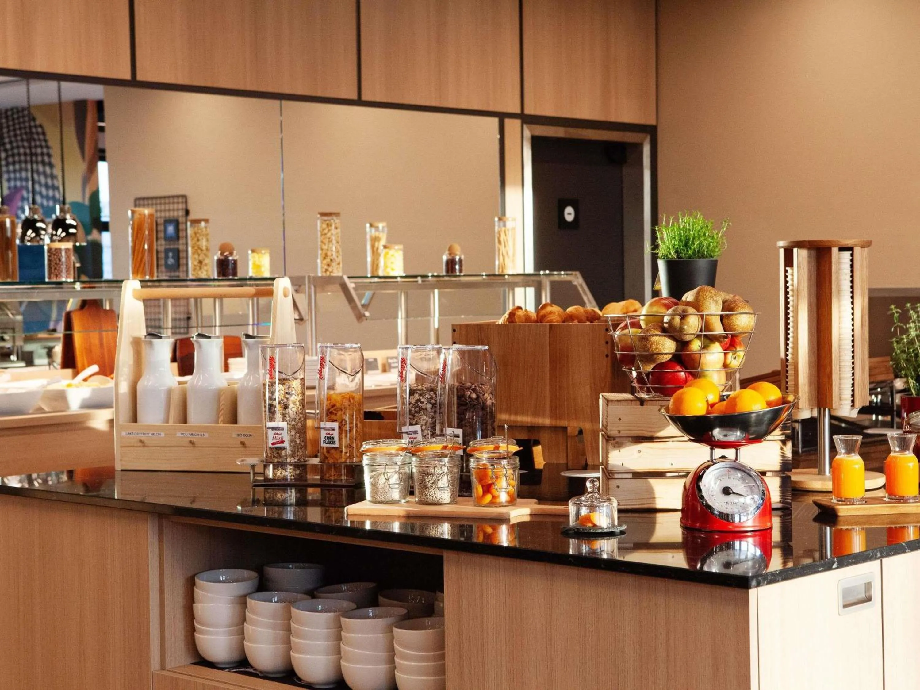 Breakfast in ibis Hotel Berlin Airport