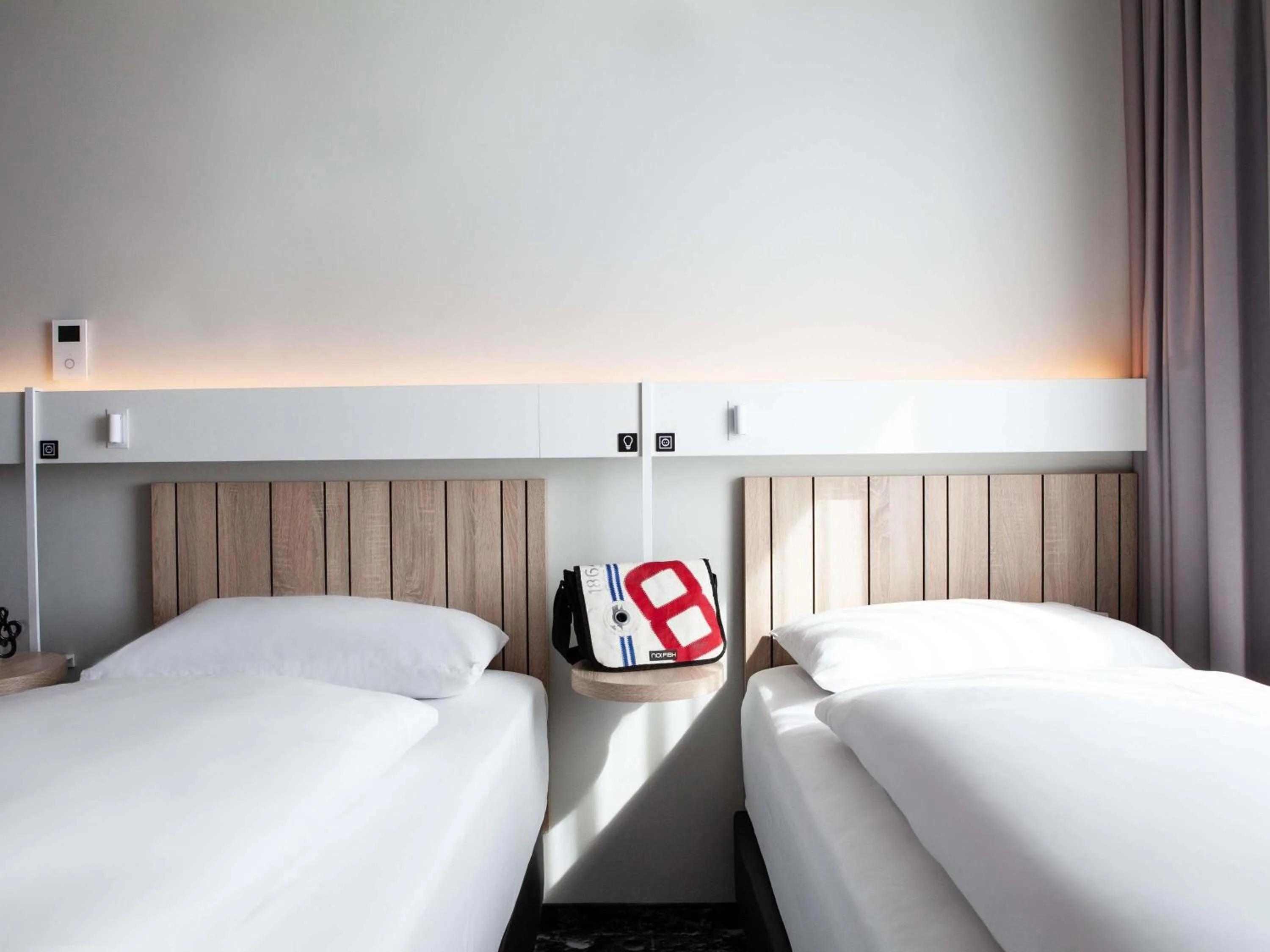 Bedroom, Bed in ibis Hotel Berlin Airport