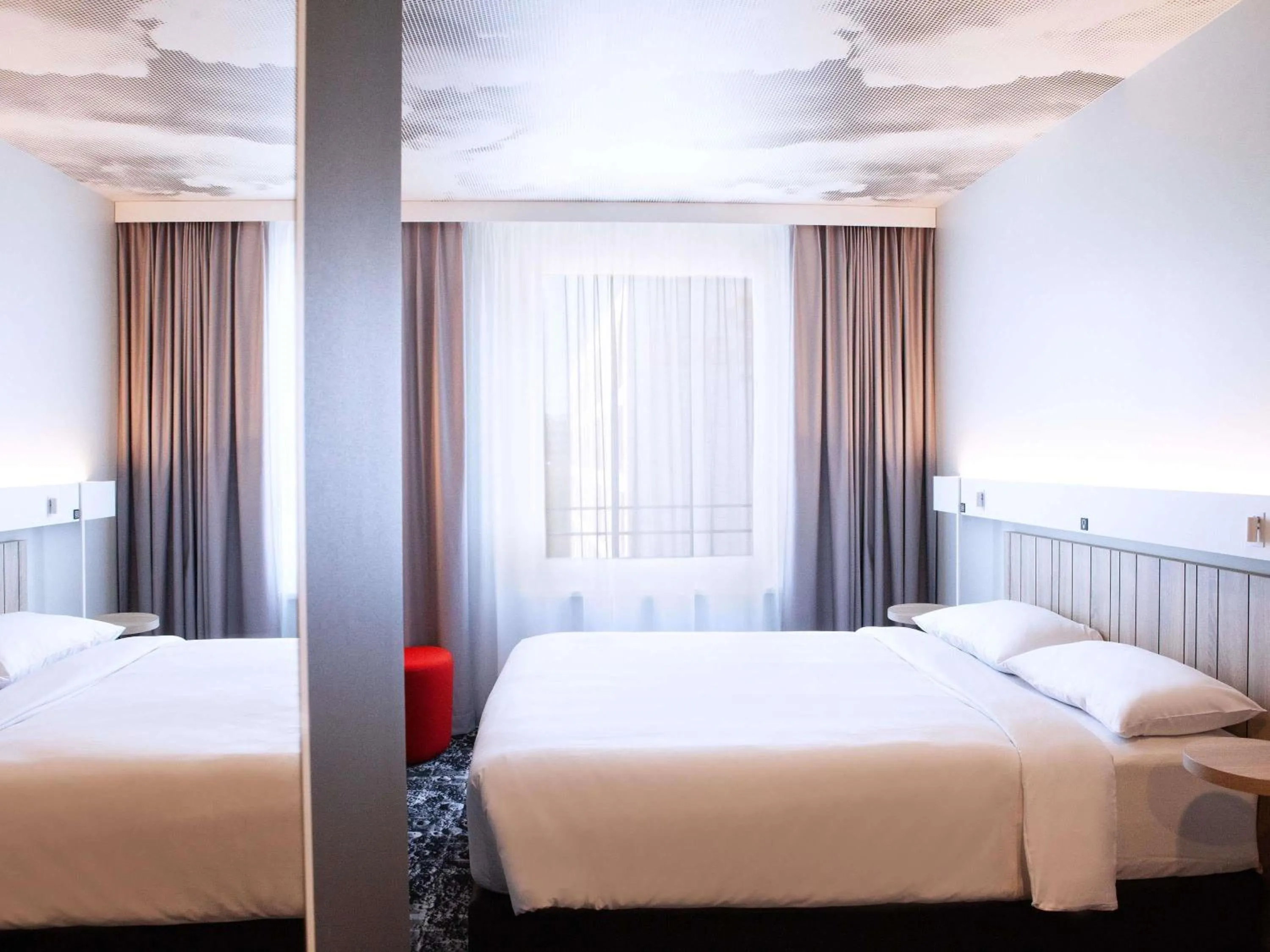 Bedroom, Bed in ibis Hotel Berlin Airport