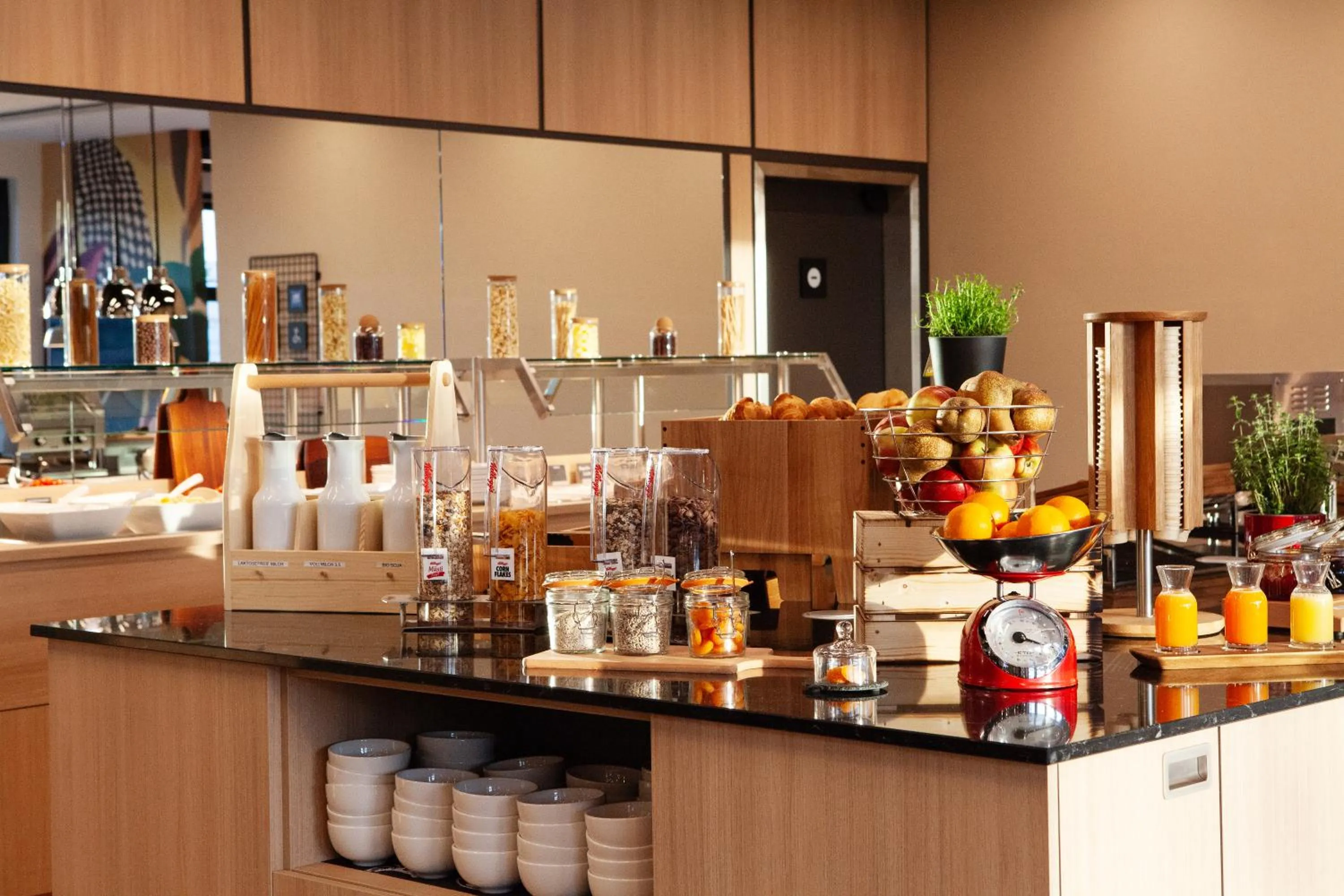 Breakfast in ibis Hotel Berlin Airport
