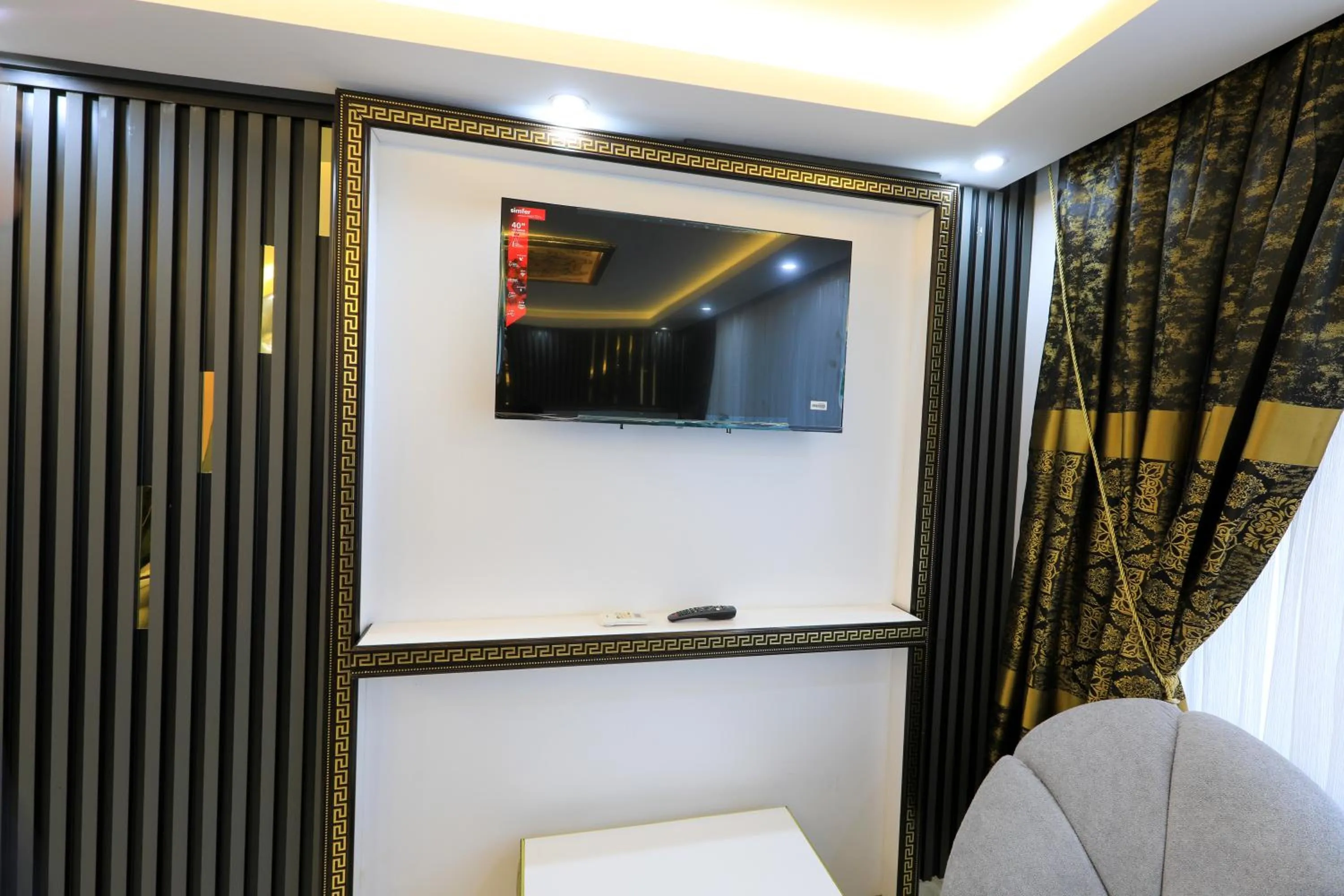 TV and multimedia in Istanbul Hotel&Guesthouse