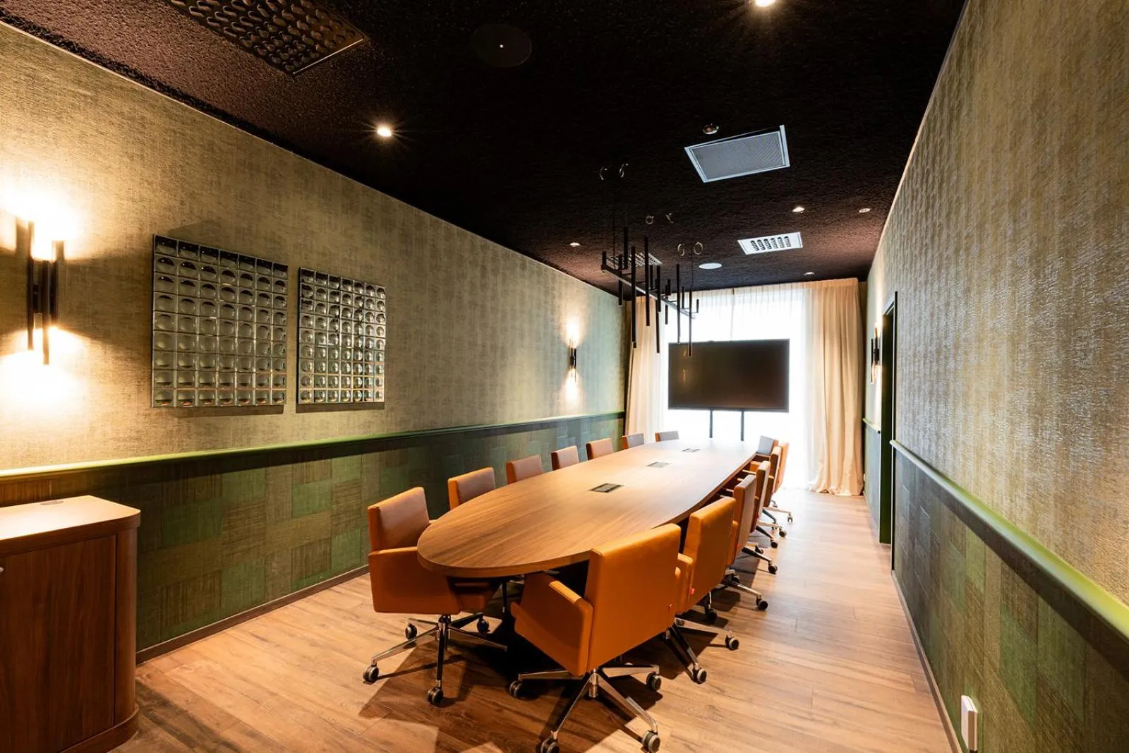 Meeting/conference room in The Ostendian