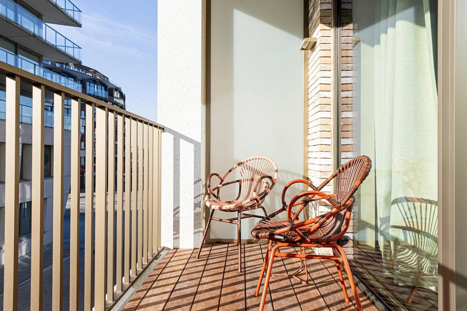 Day in The Ostendian