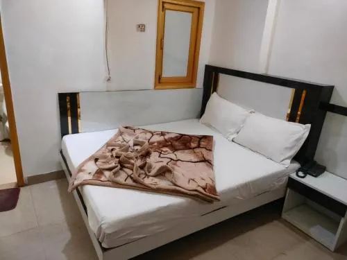 Hotel Geetanjali Inn