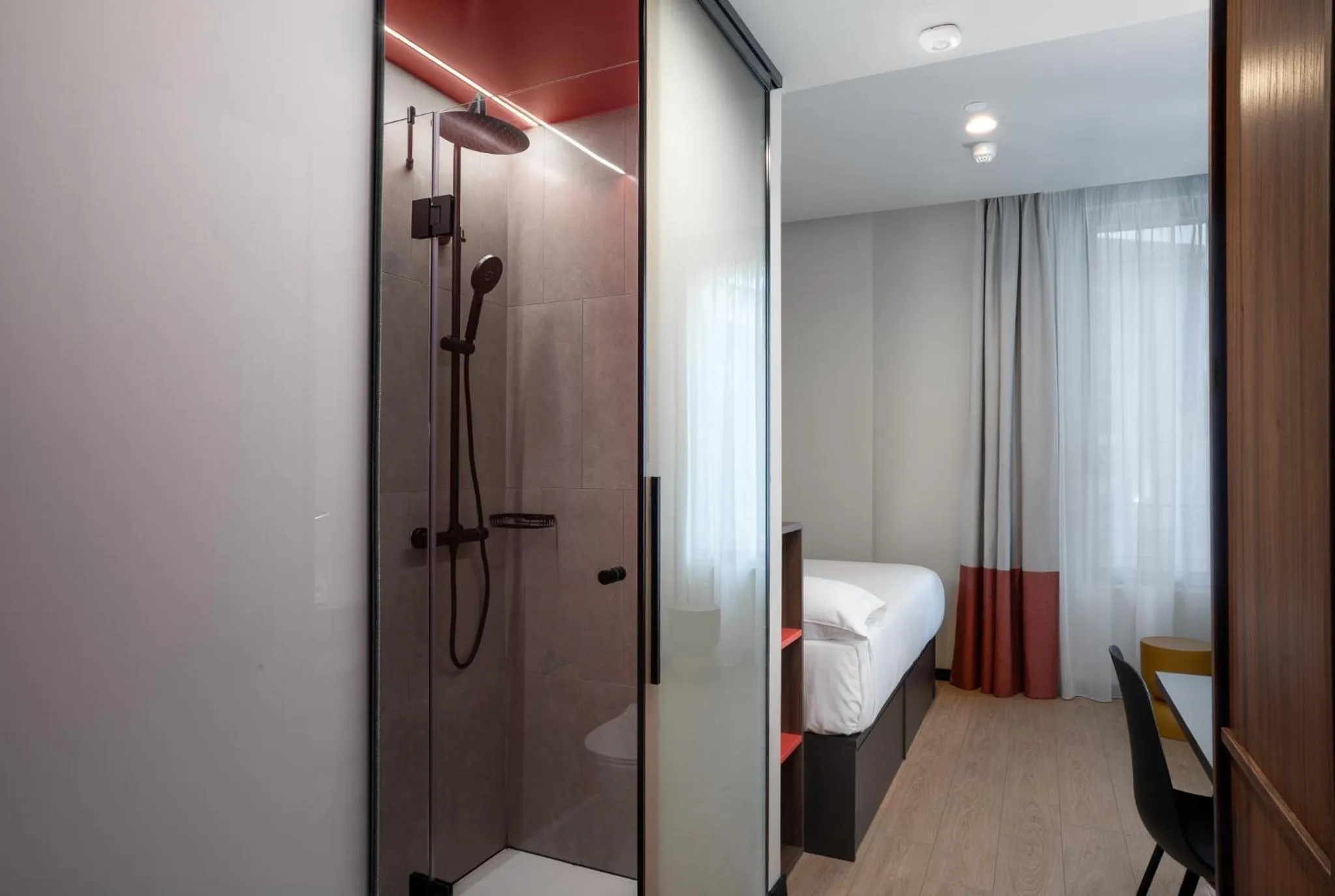 Bed in Lemonade Stays Santiago de Compostela