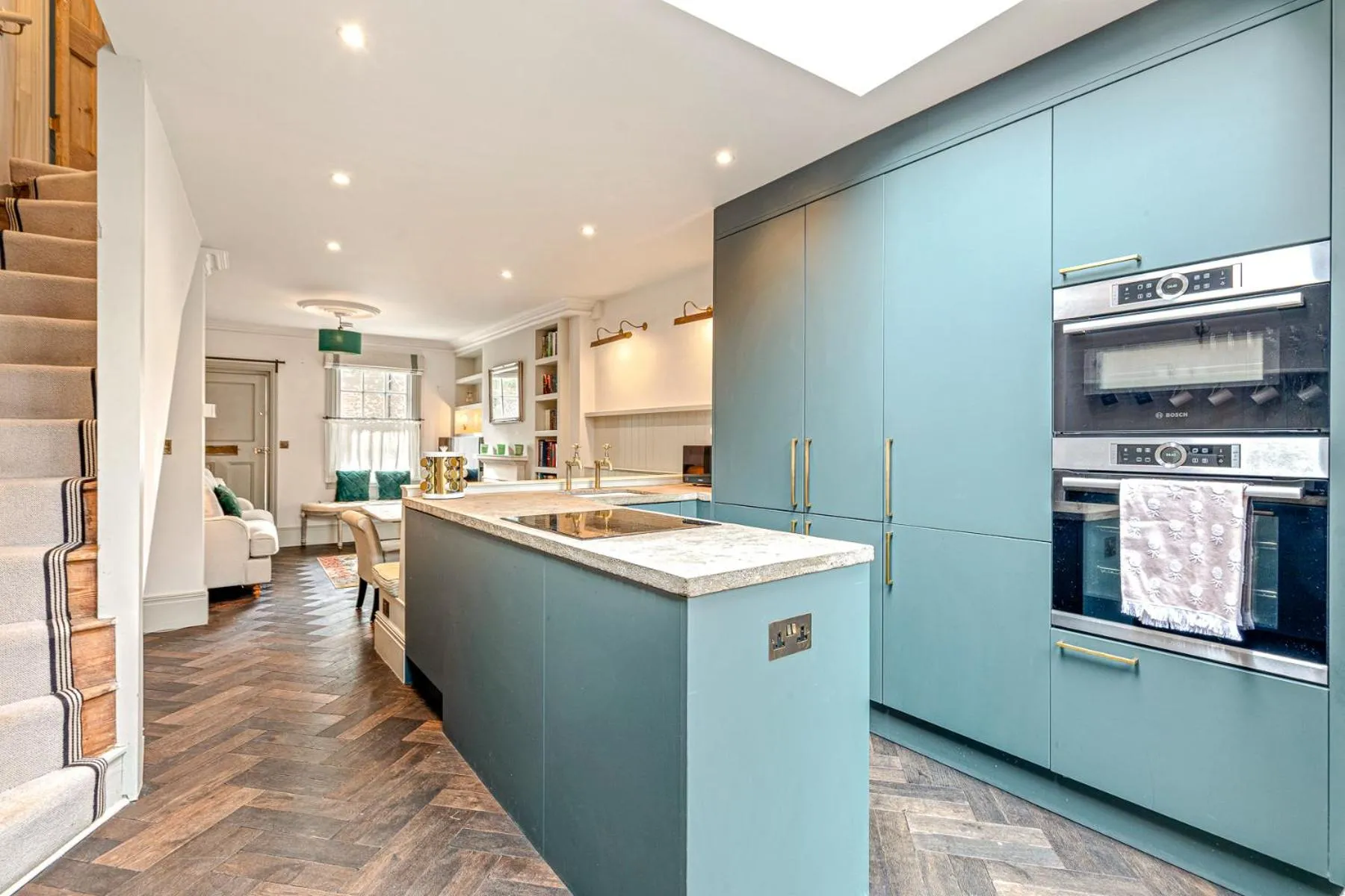 The Emerald - Central Henley, 2 Bedroom House