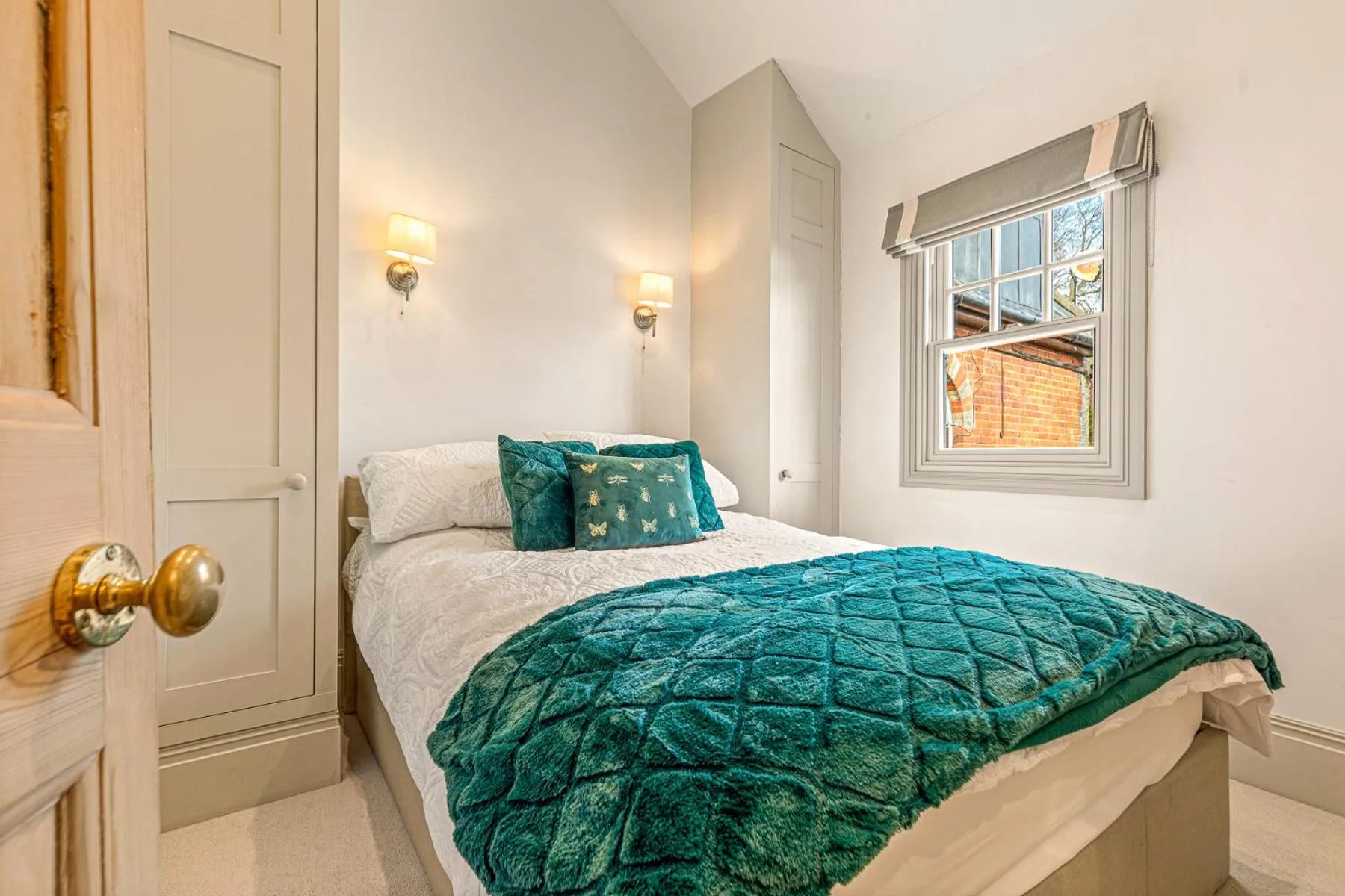 The Emerald - Central Henley, 2 Bedroom House