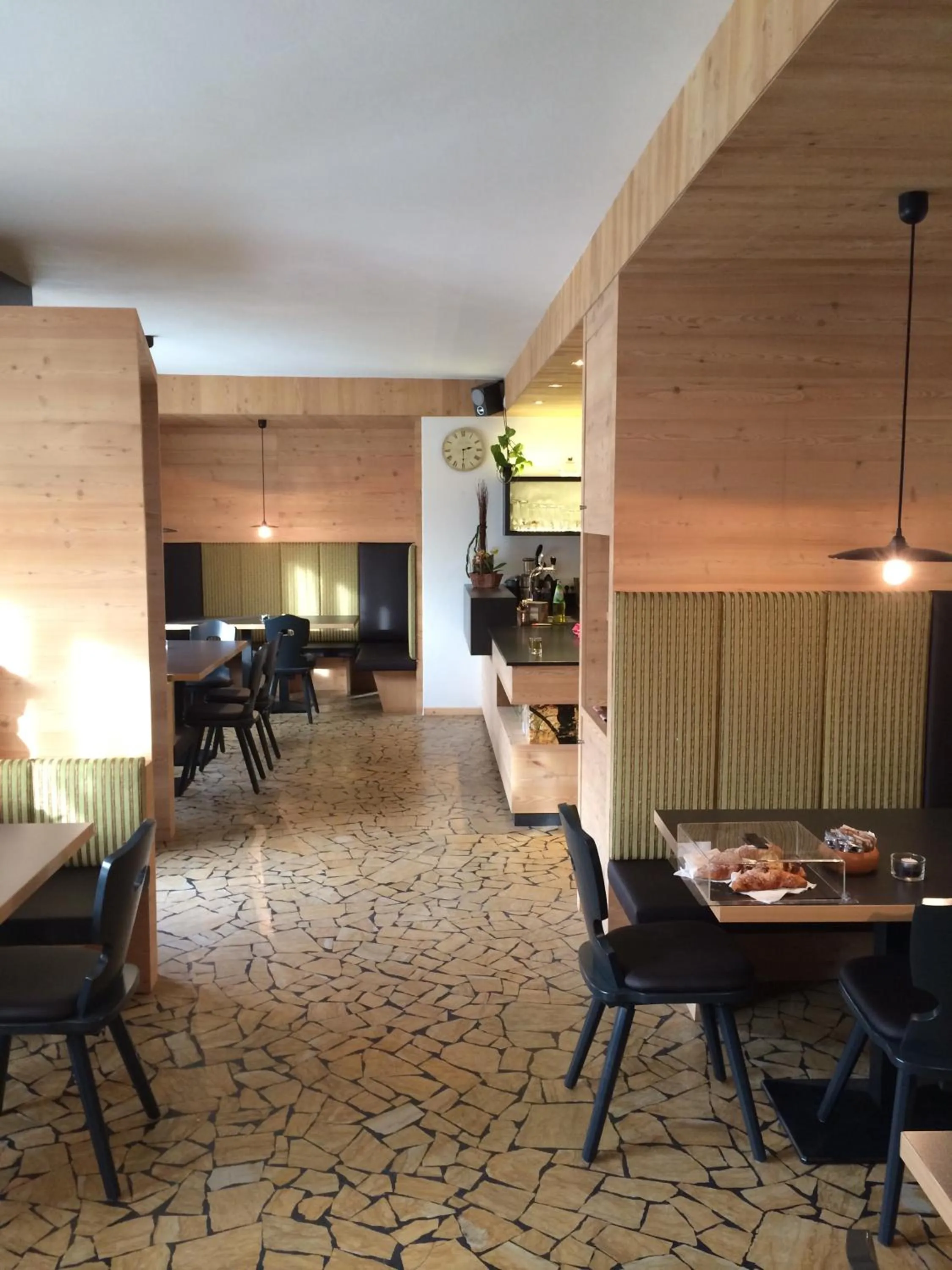 Restaurant/places to eat in Guesthouse Dolomiten