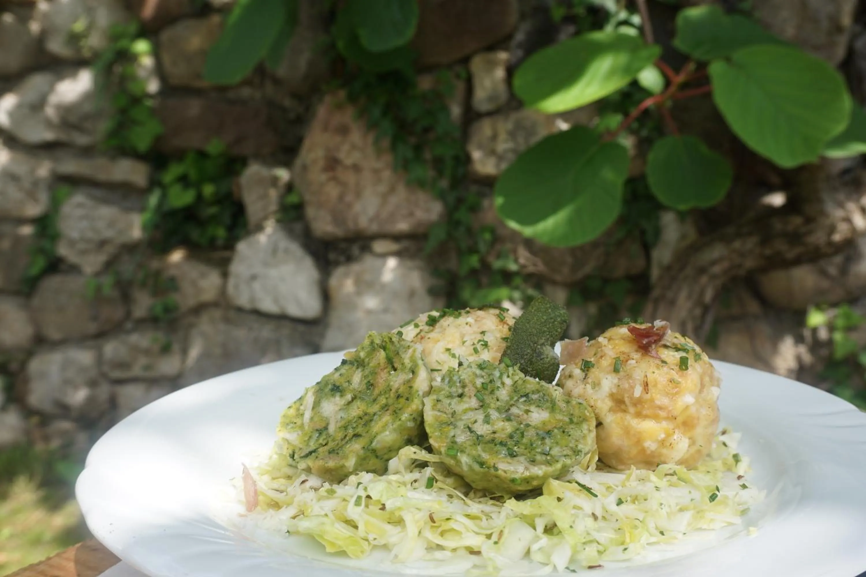 Food and drinks in Guesthouse Dolomiten