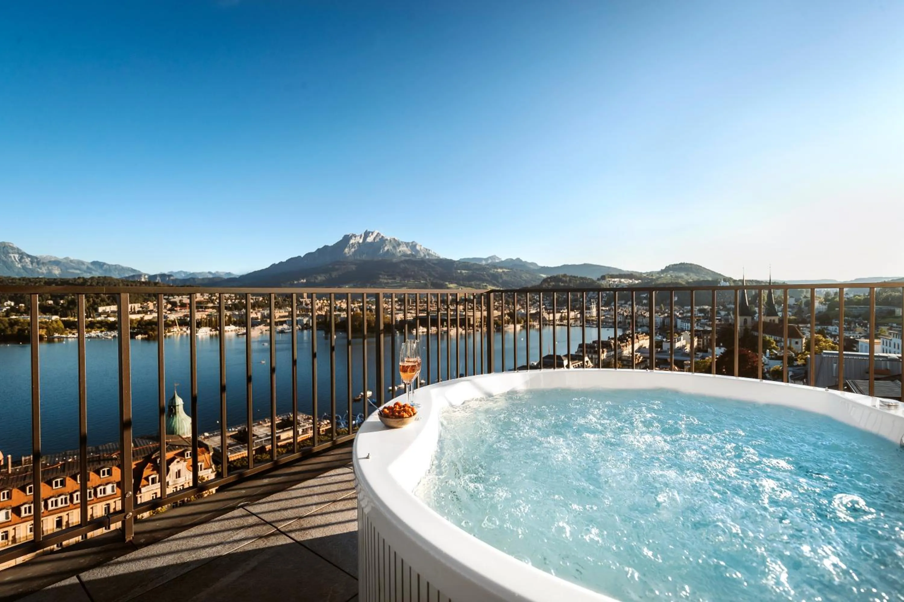 Hot Tub in Art Deco Hotel Montana Luzern