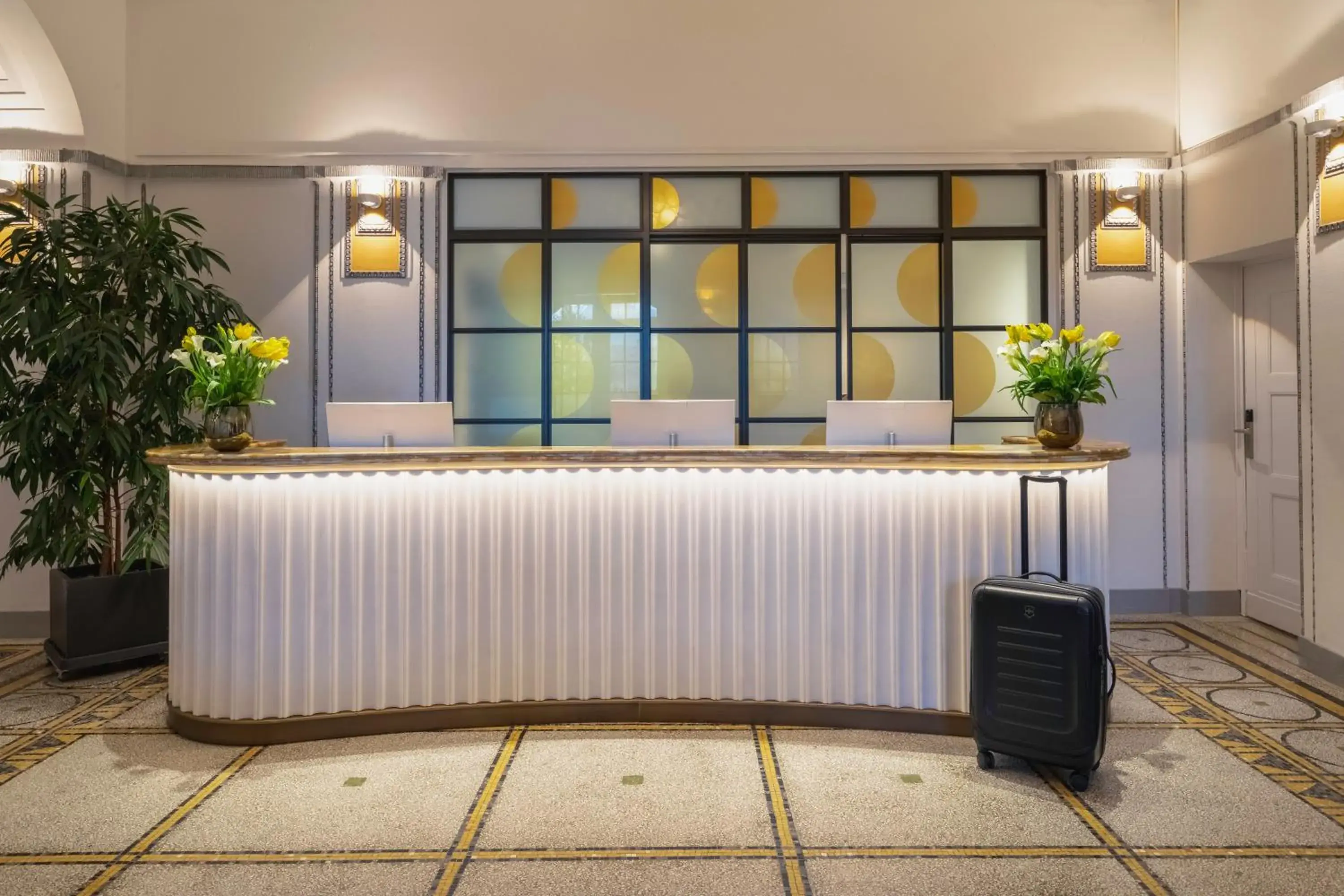 Lobby or reception in Art Deco Hotel Montana Luzern Lobby or reception in Art Deco Hotel Montana Luzern