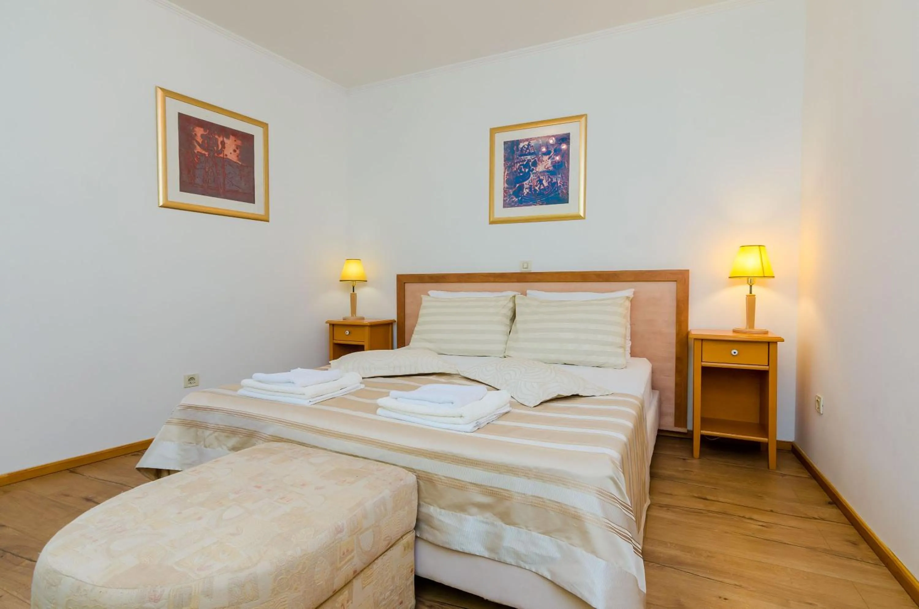 Bedroom, Bed in Apartments & Rooms V&M