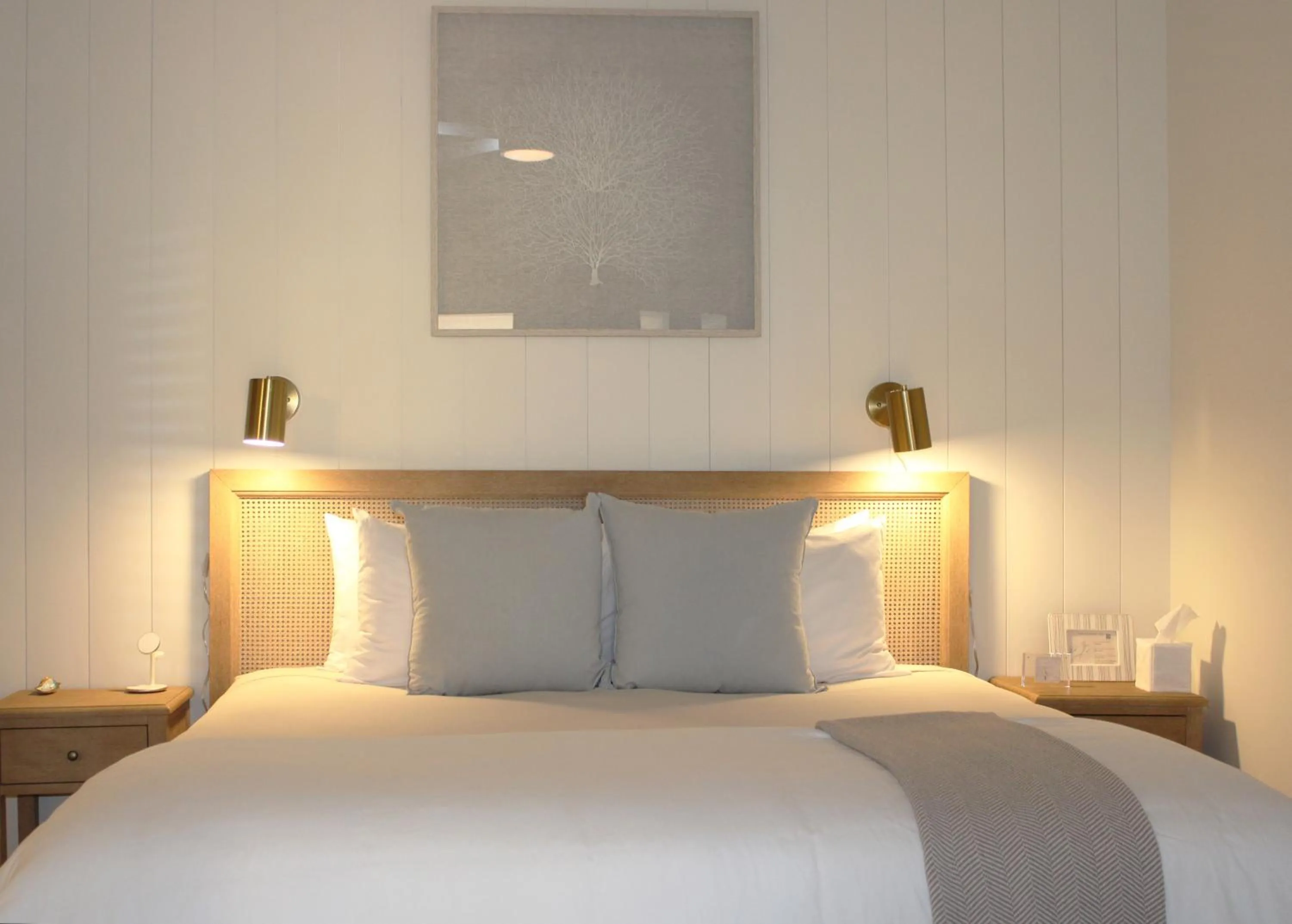 Bed in The Trident Inn