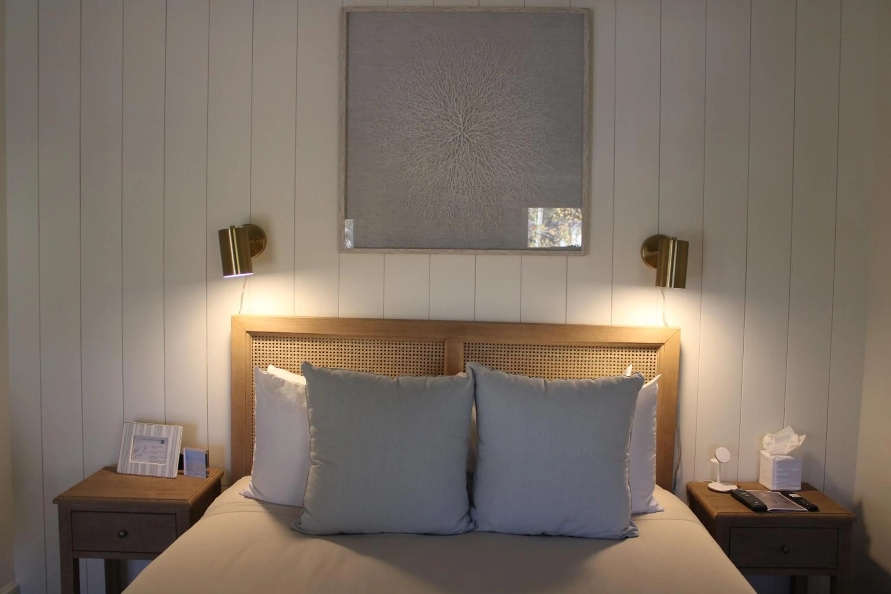 Bed in The Trident Inn