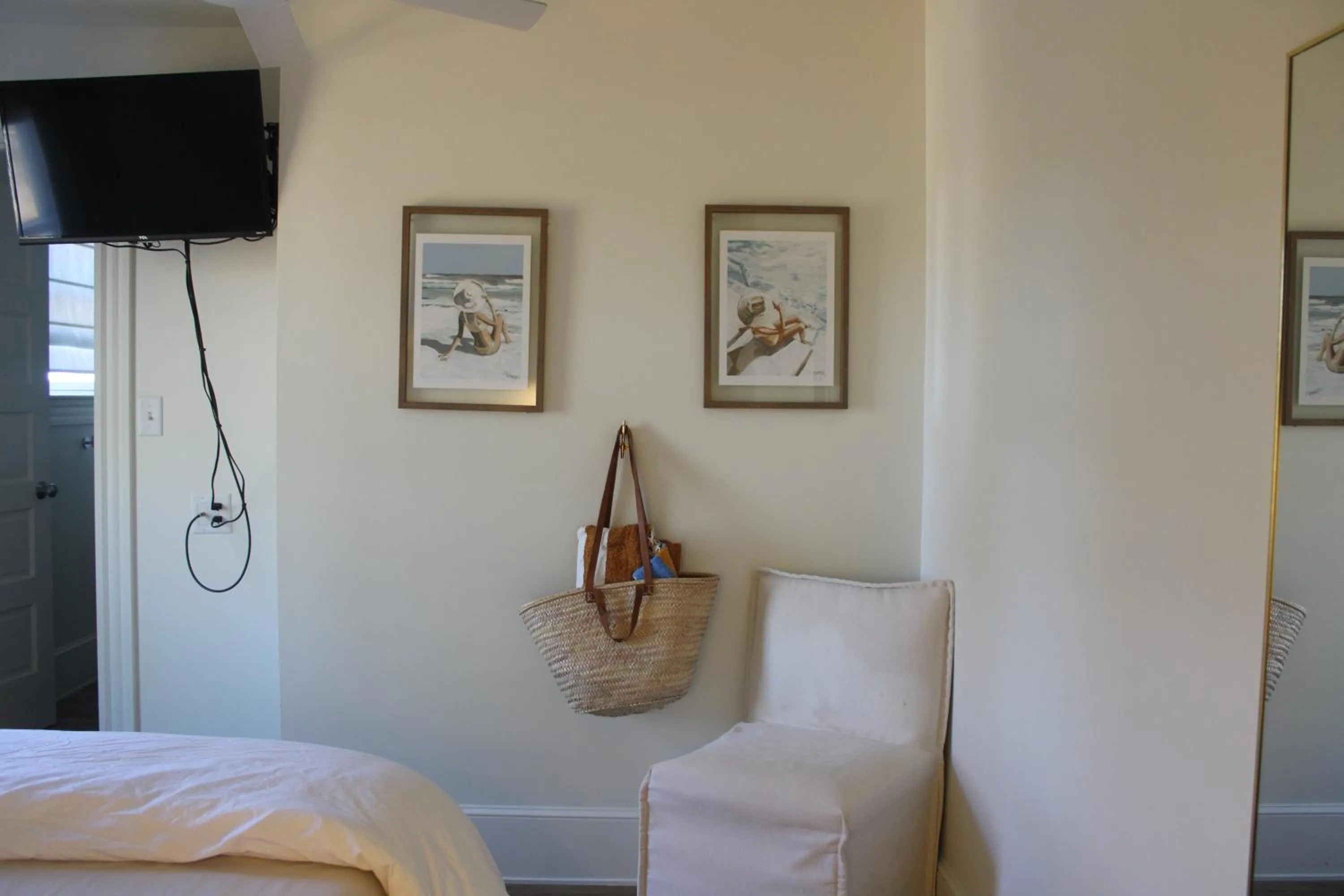 Bed in The Trident Inn