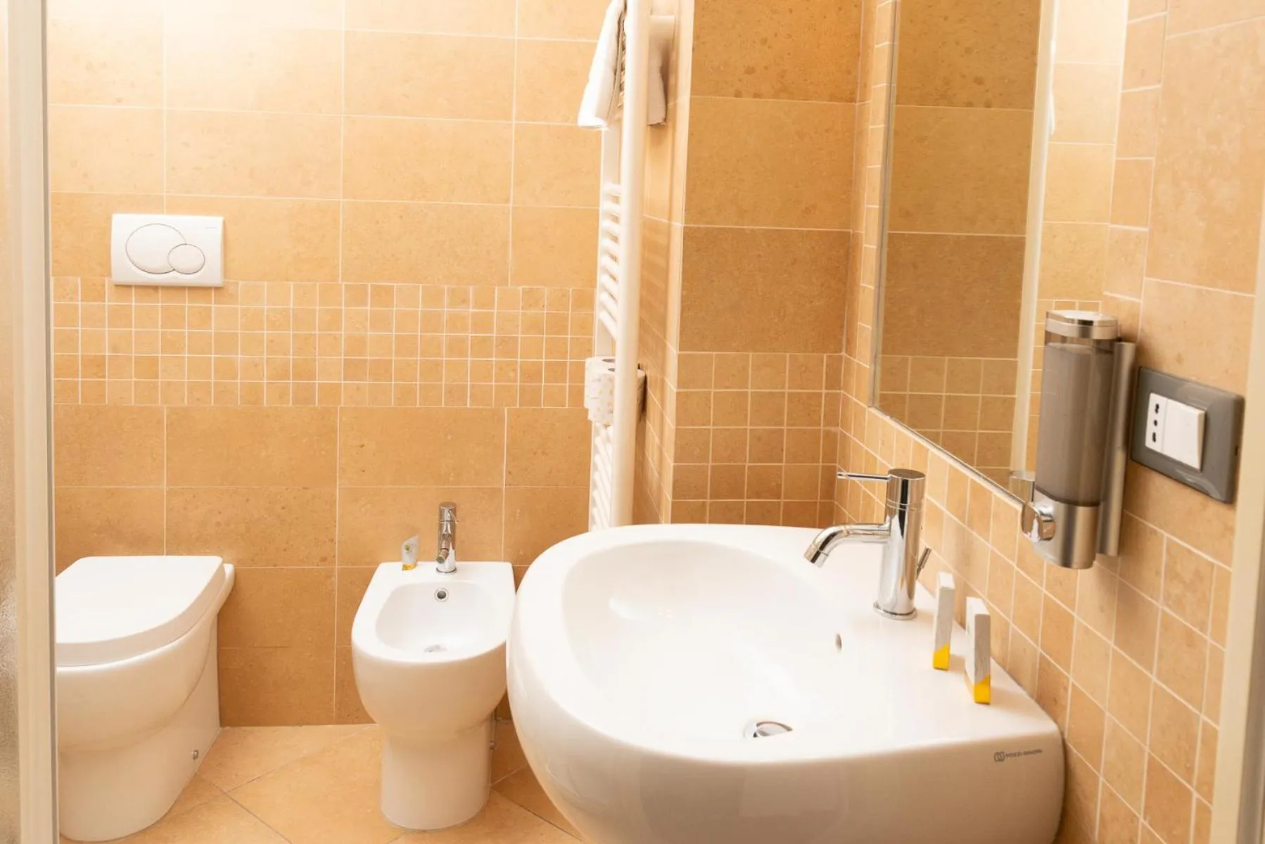 Bathroom in La Rocca Relais