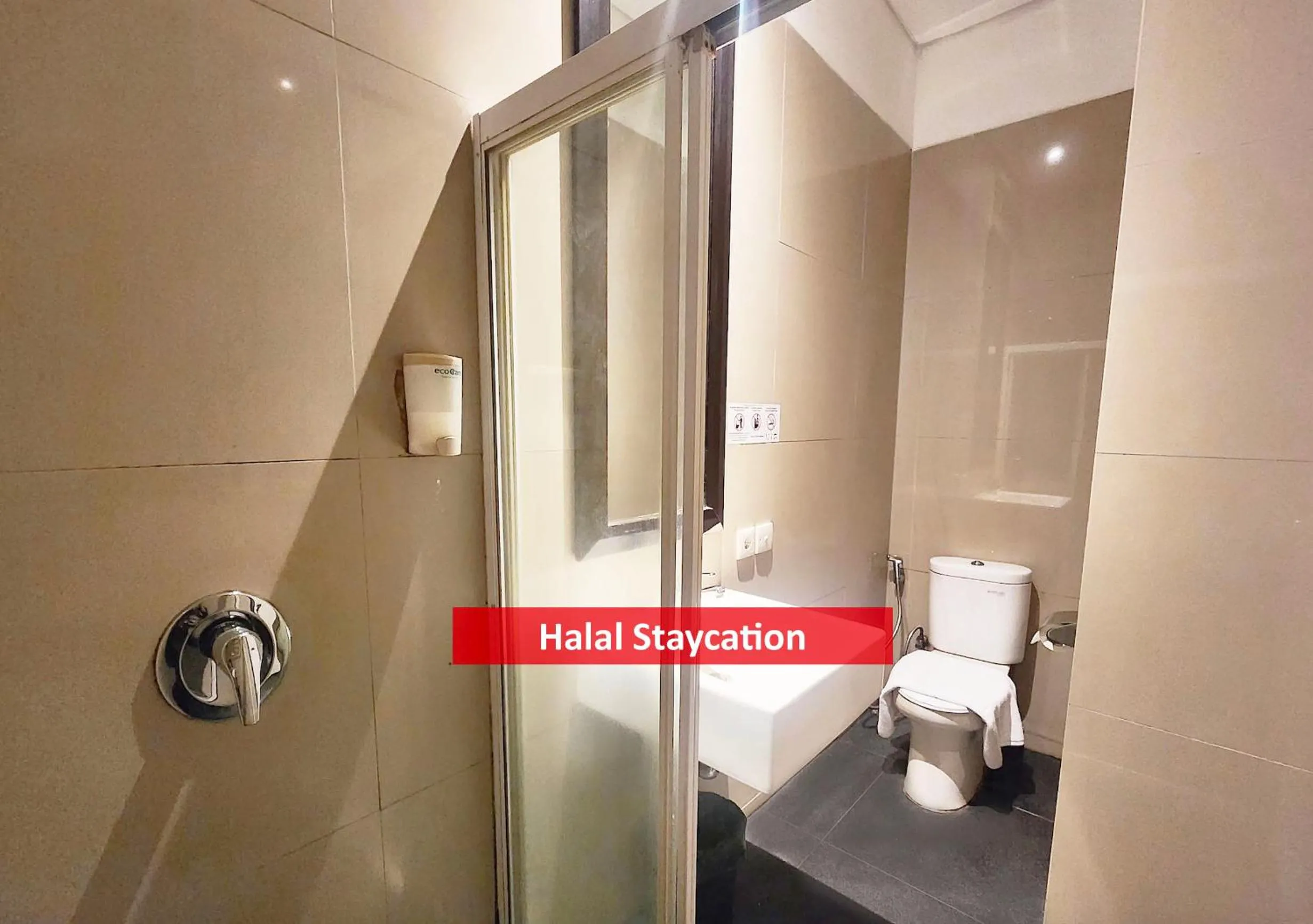 Shower in Pondok Labu Residence