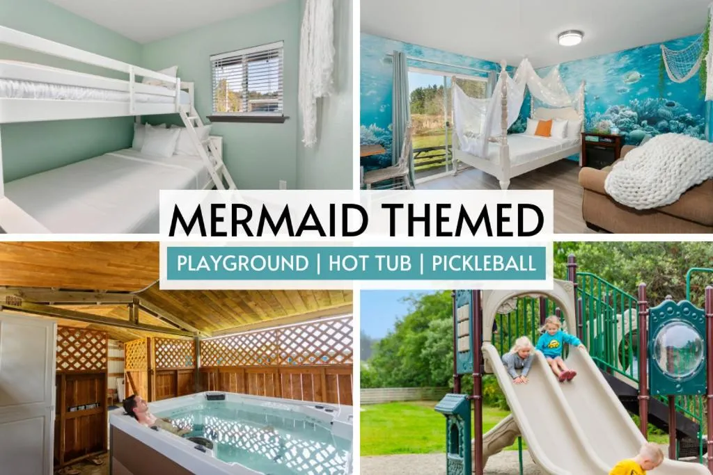 Family Room with Private Bathroom in Breakwater Resort