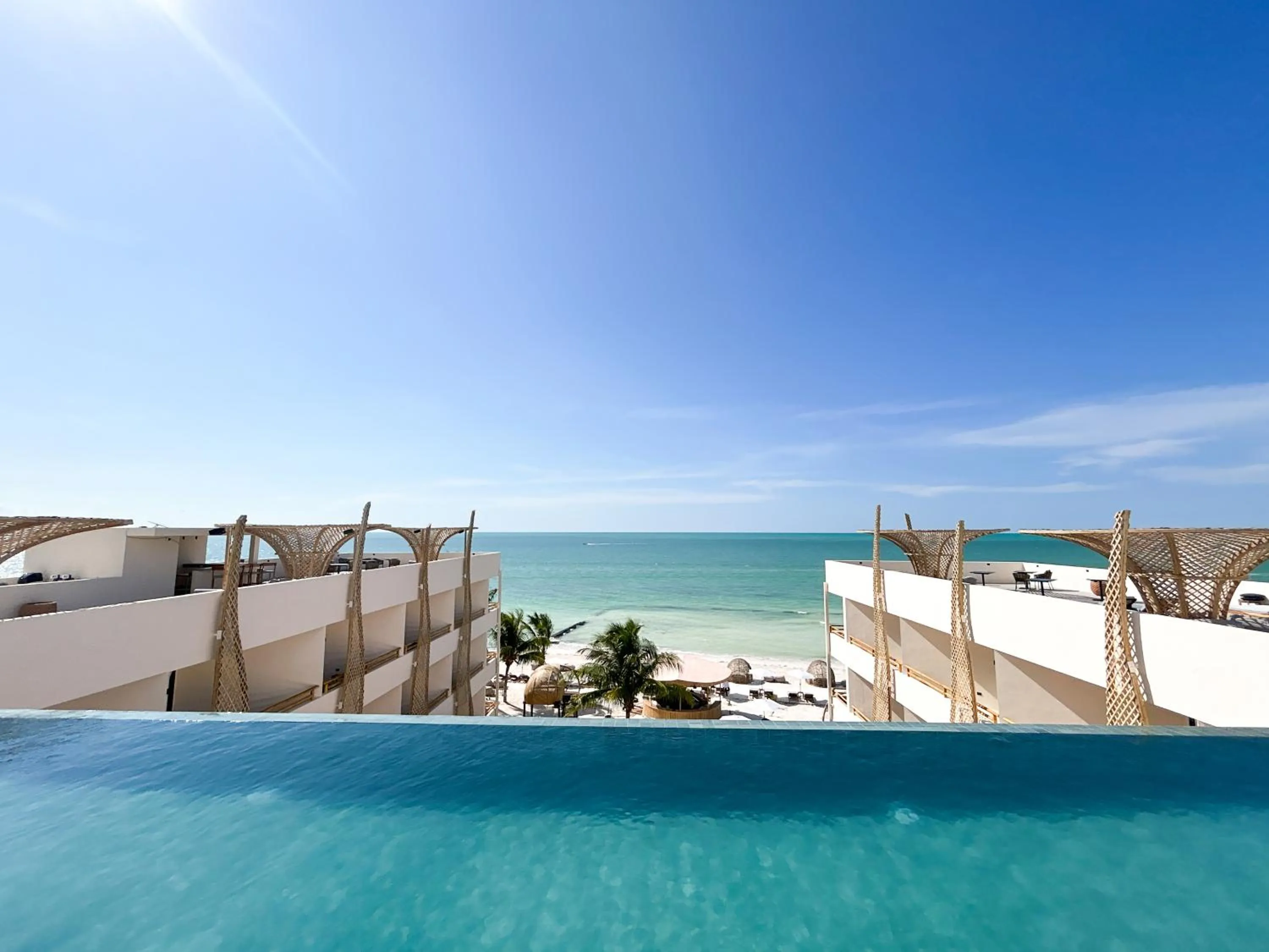 Swimming pool in Ana y Jose Holbox Hotel & Beach Club