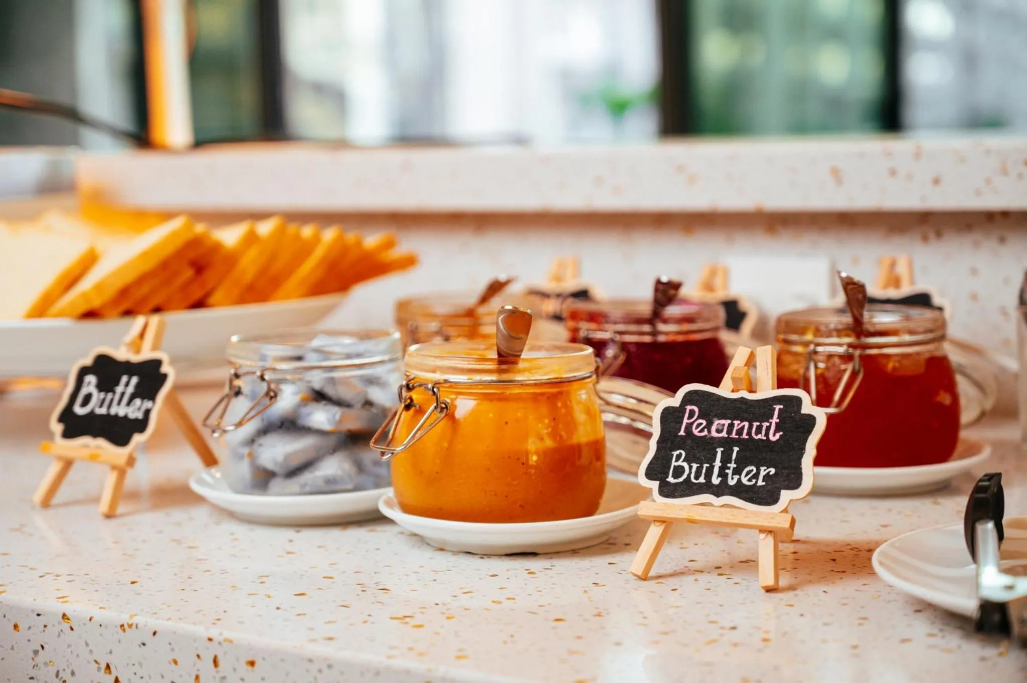 Restaurant/places to eat in Sea Garden Hotel