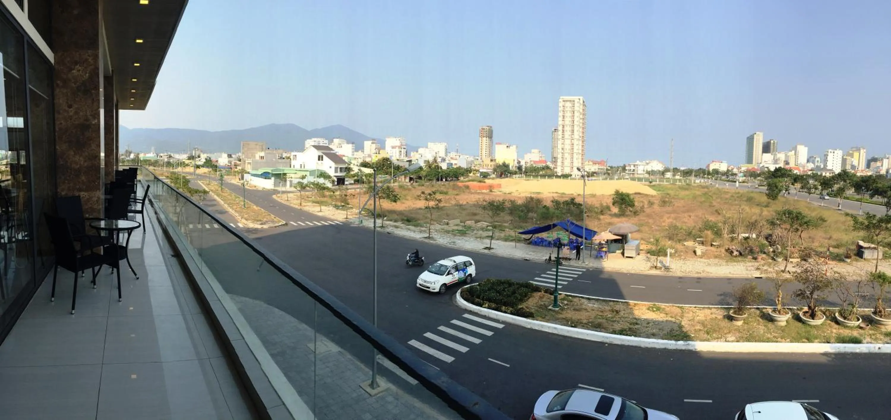 Restaurant/places to eat in Sea Garden Hotel