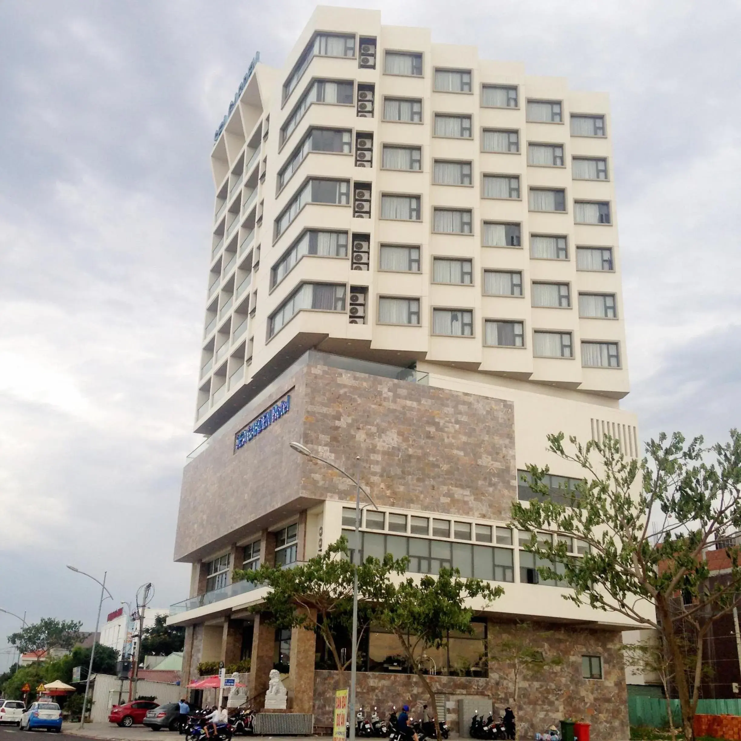 Property building in Sea Garden Hotel Property building in Sea Garden Hotel